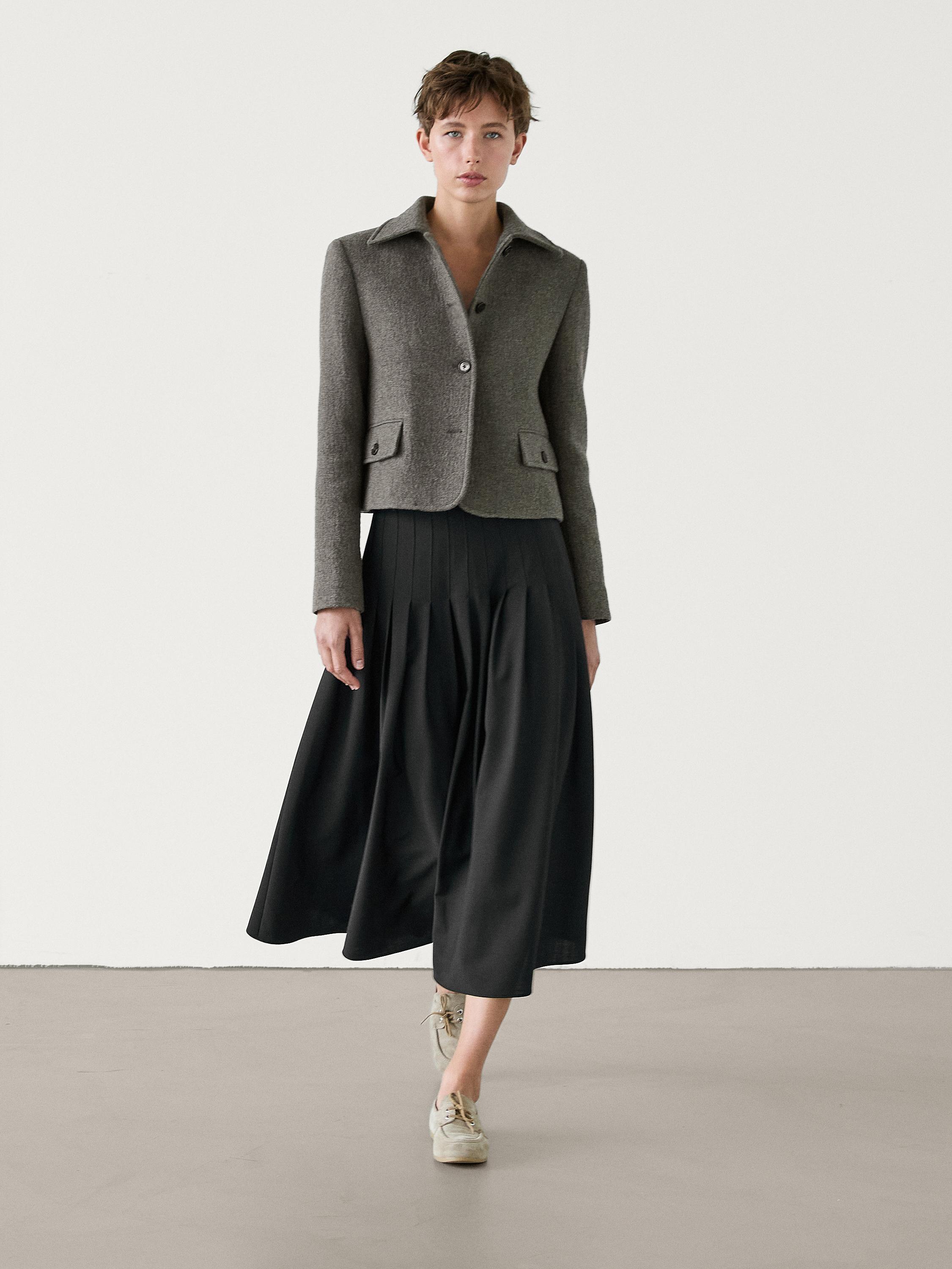 Grey skirt and blazer best sale