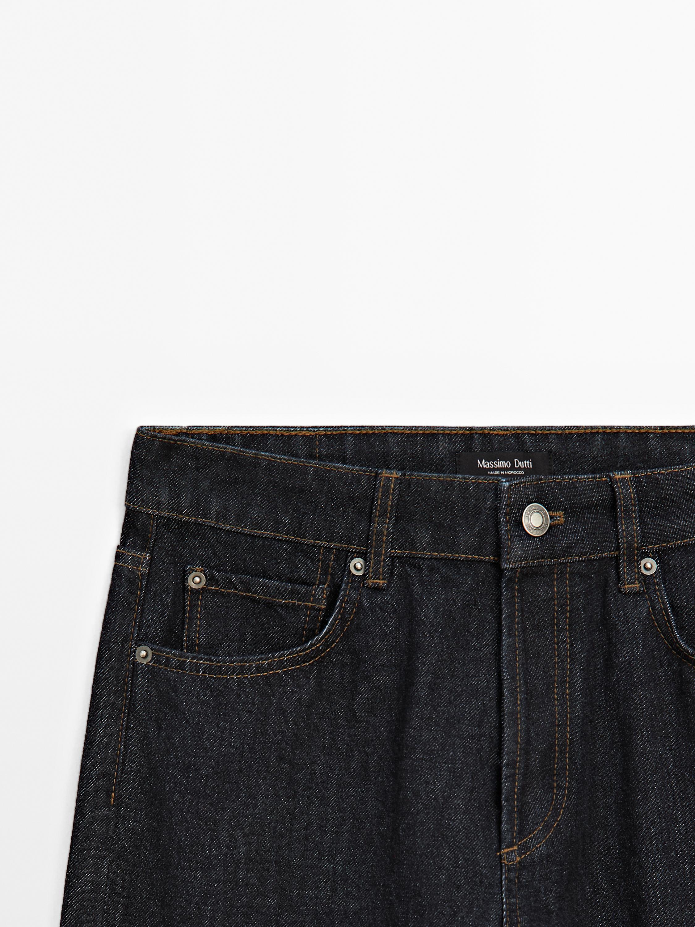 Mid-rise wide-leg jeans