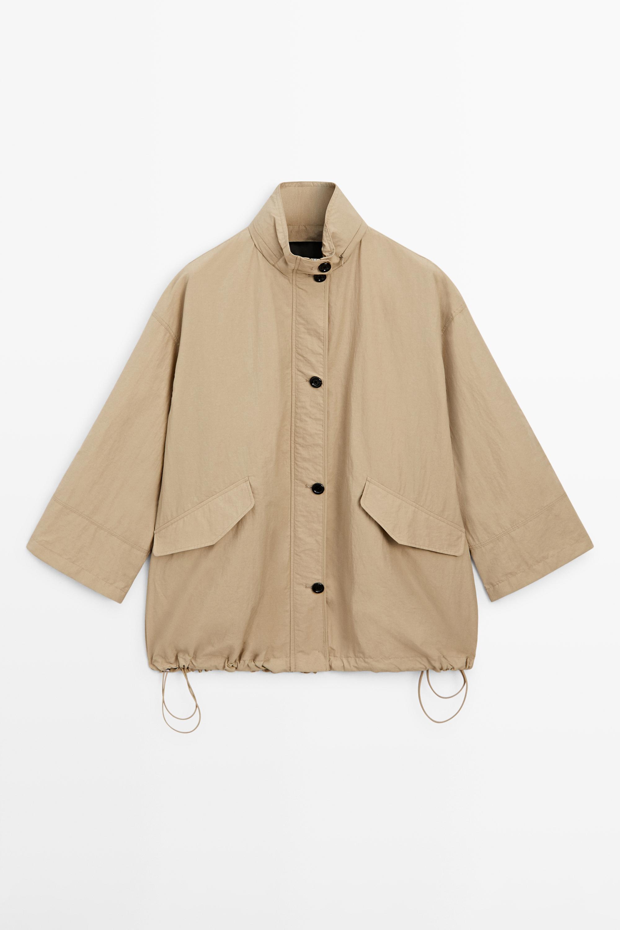 Puffy parka with hood detail