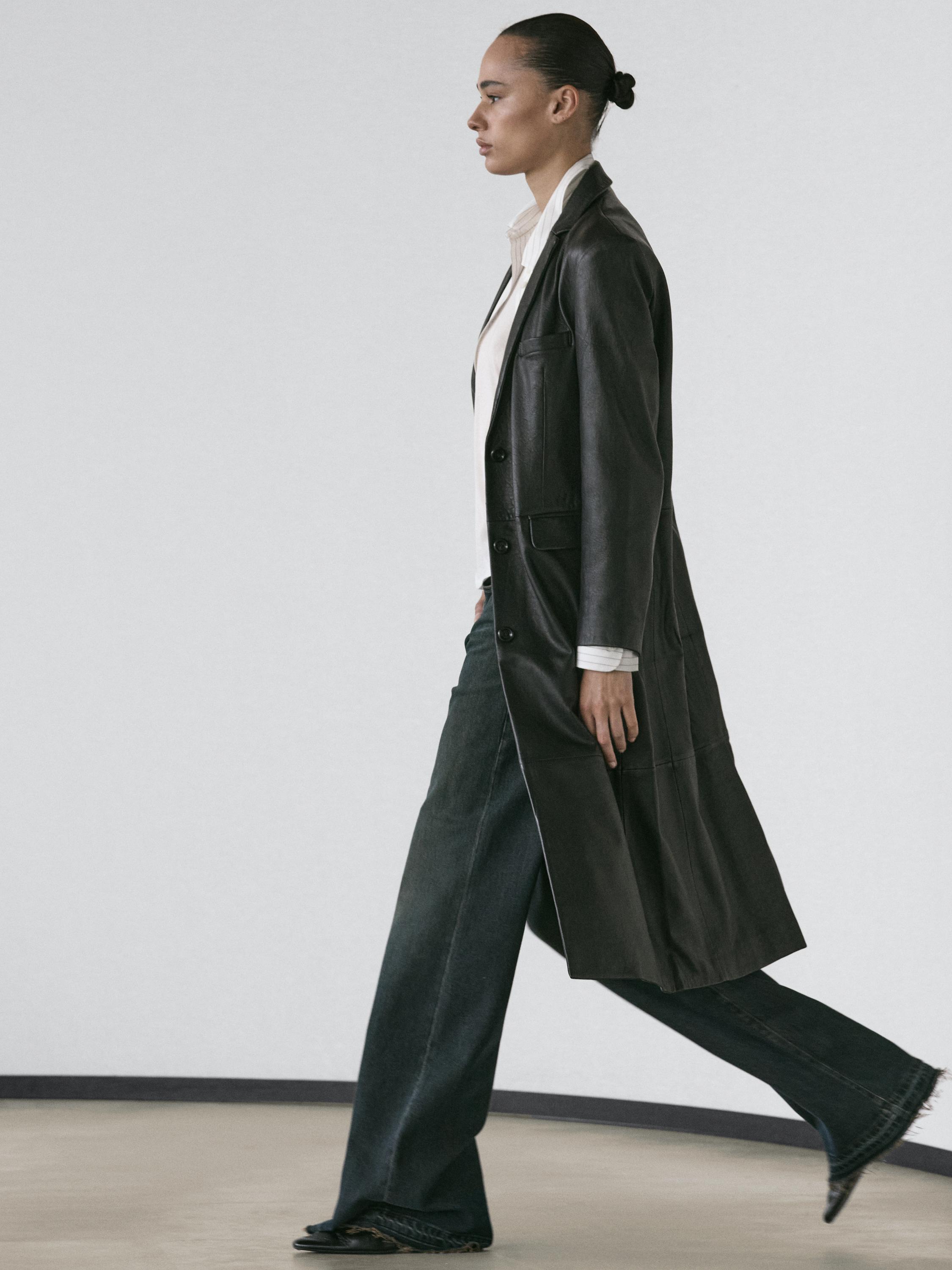 Flared high-waist jeans — DARK BLUE
