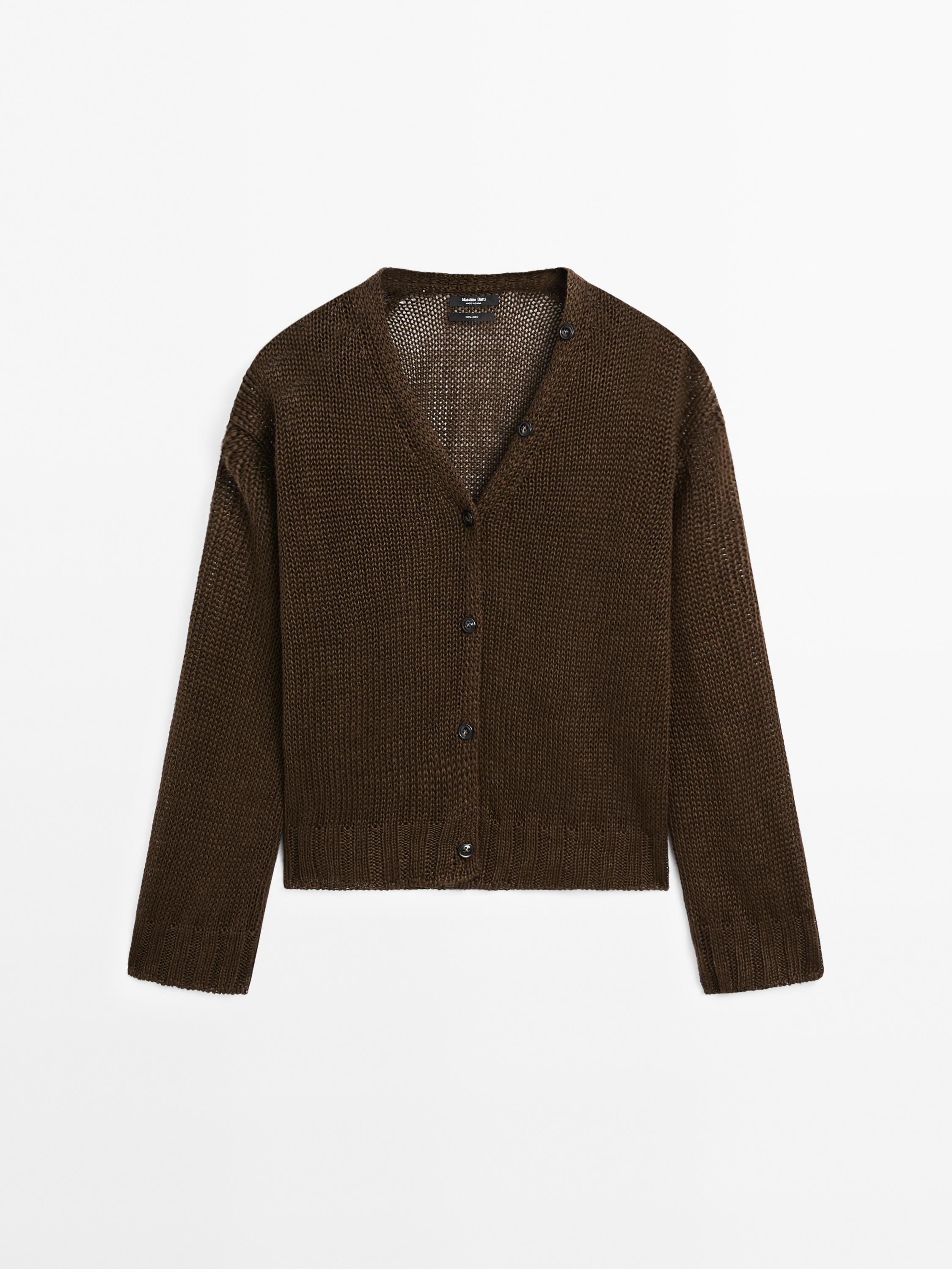 Cardigan de malha com pormenor de botões de linho