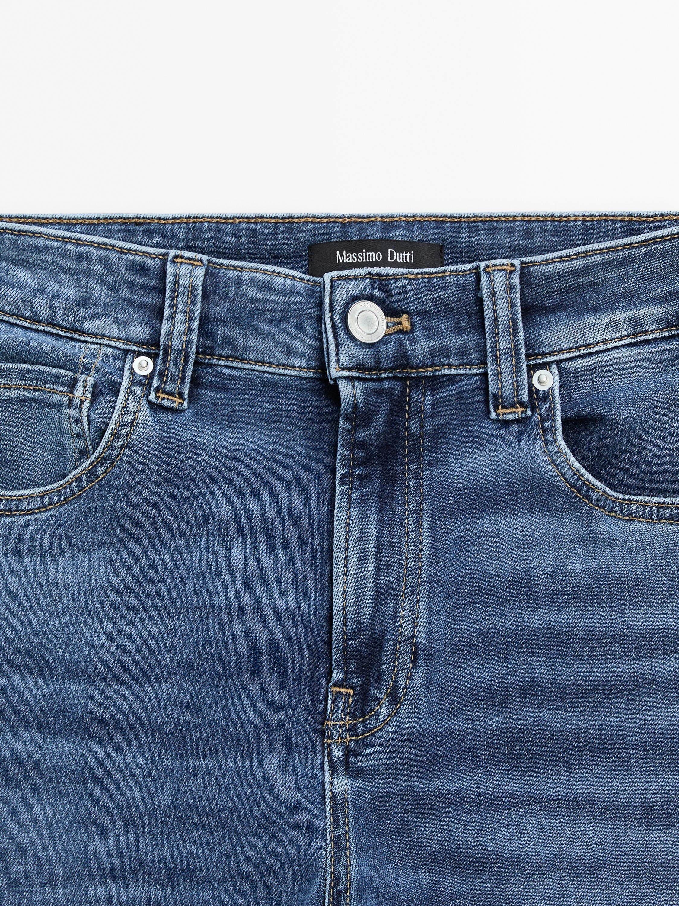 High-waist skinny flared jeans