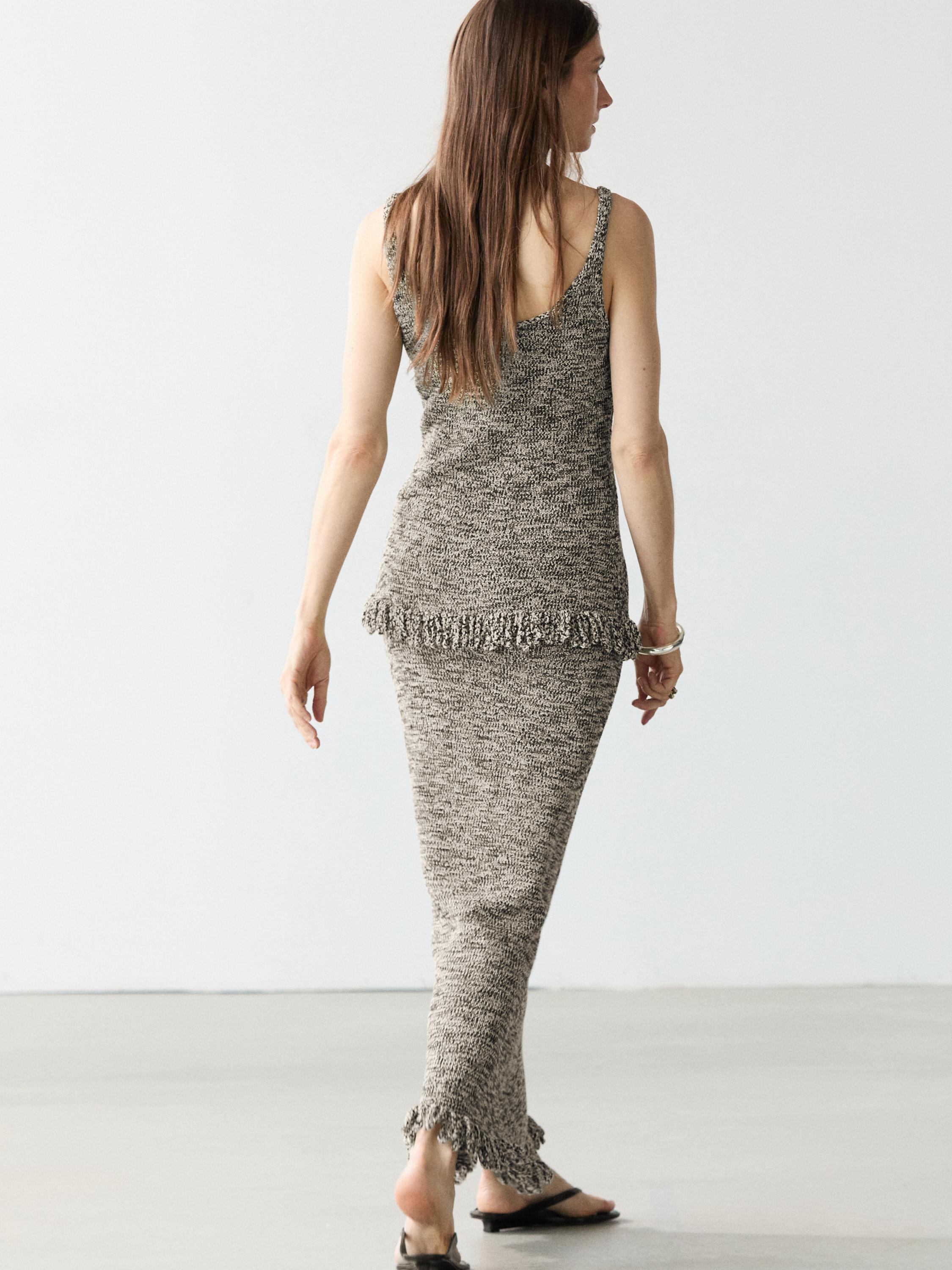Total look knit skirt with fringing — BLACK