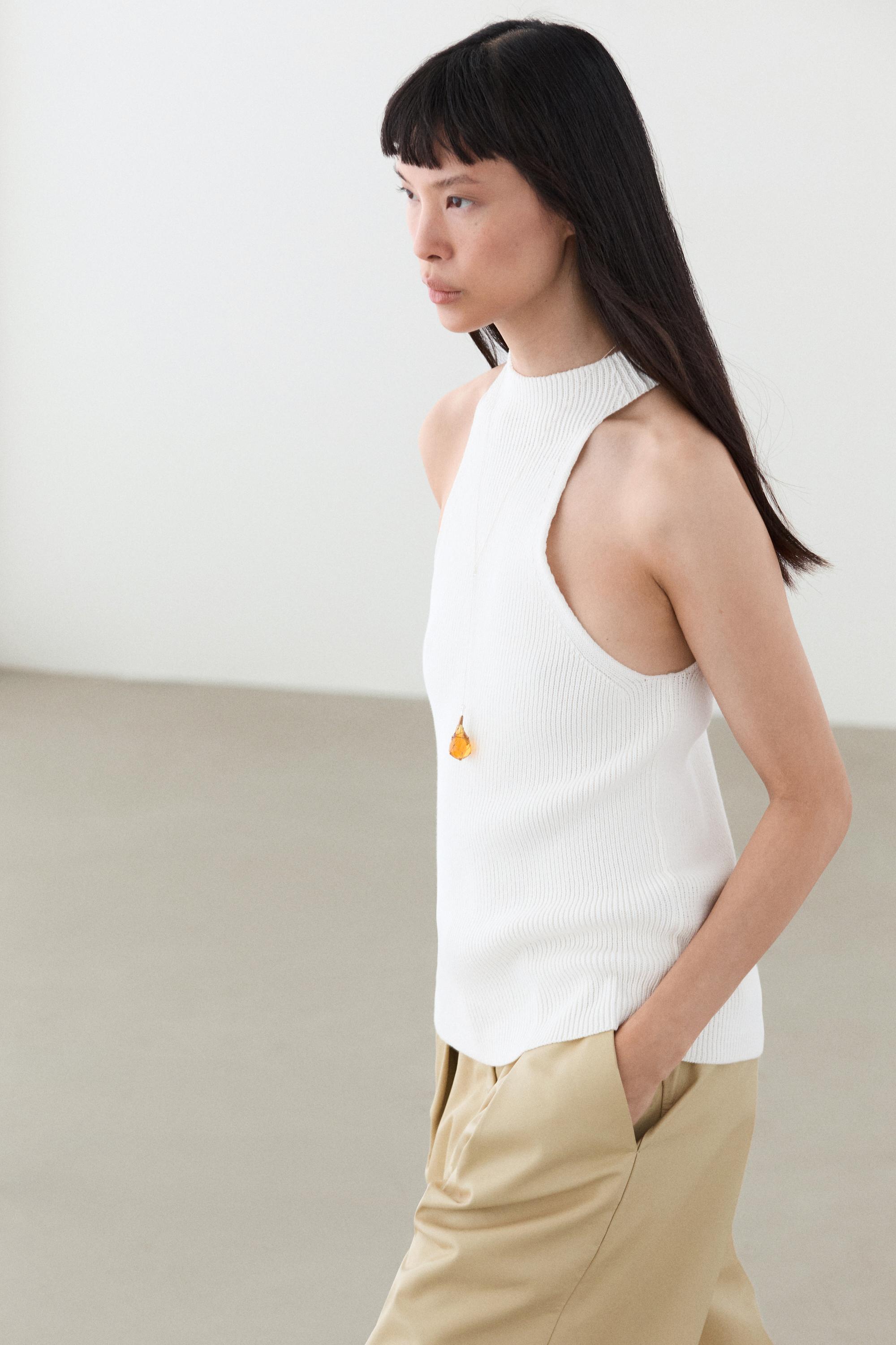 Cotton blend halter top with ribbed detail — WHITE