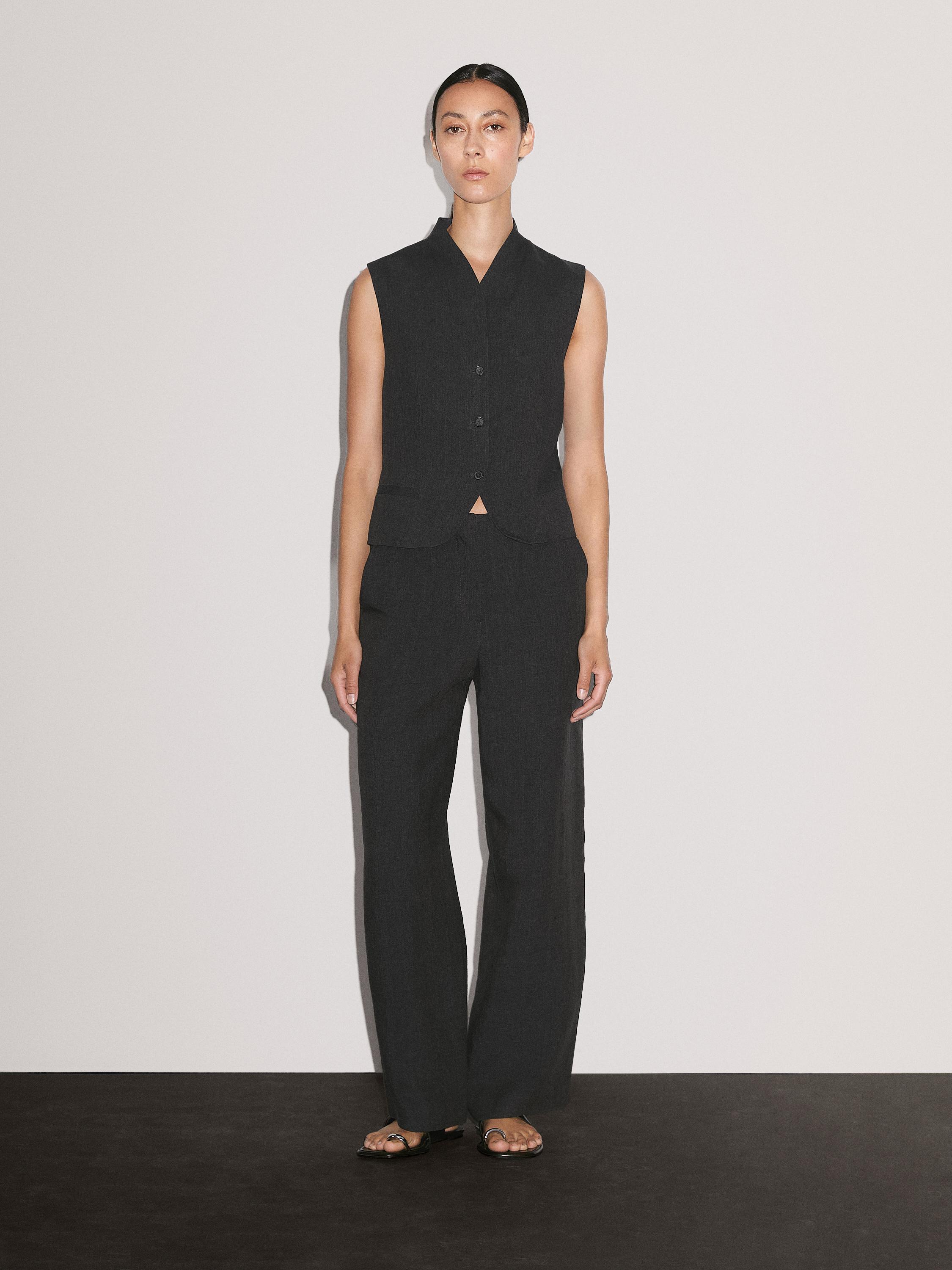 Colete com decote em bico 100% linho