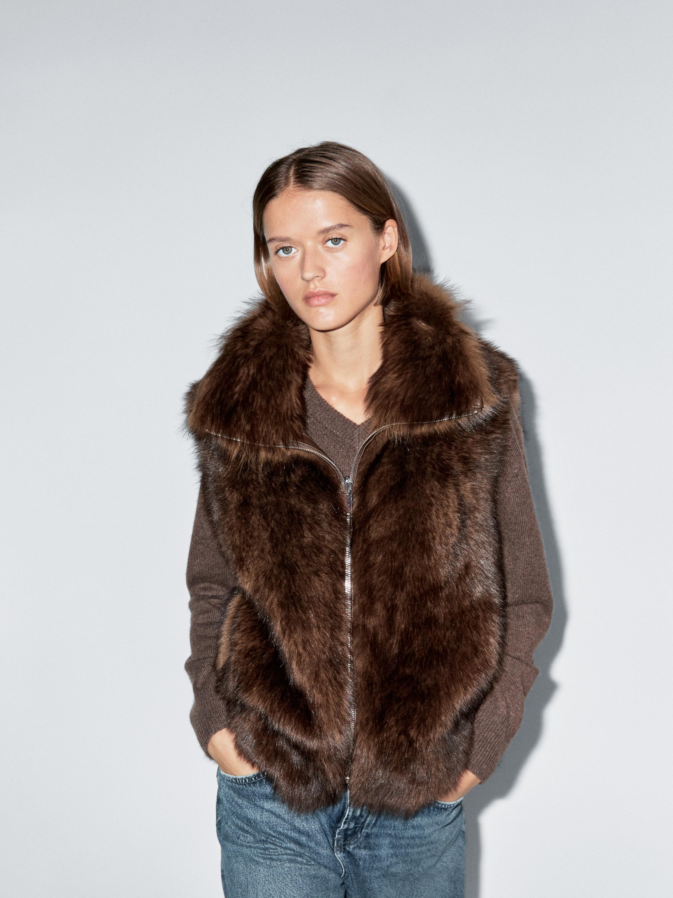 Leather high-neck waistcoat with fur — BROWN