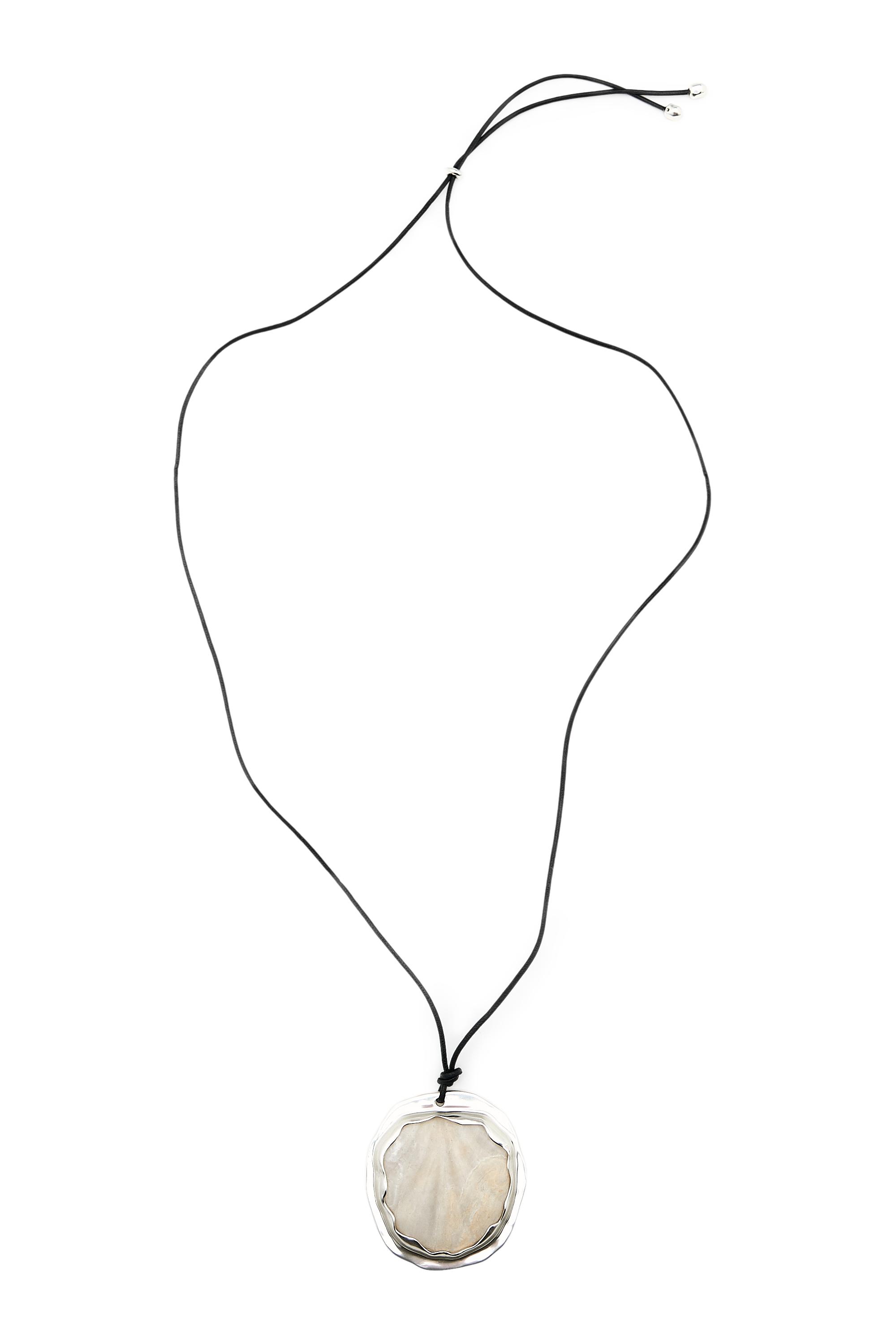 Shell and stone pendant necklace — SILVER