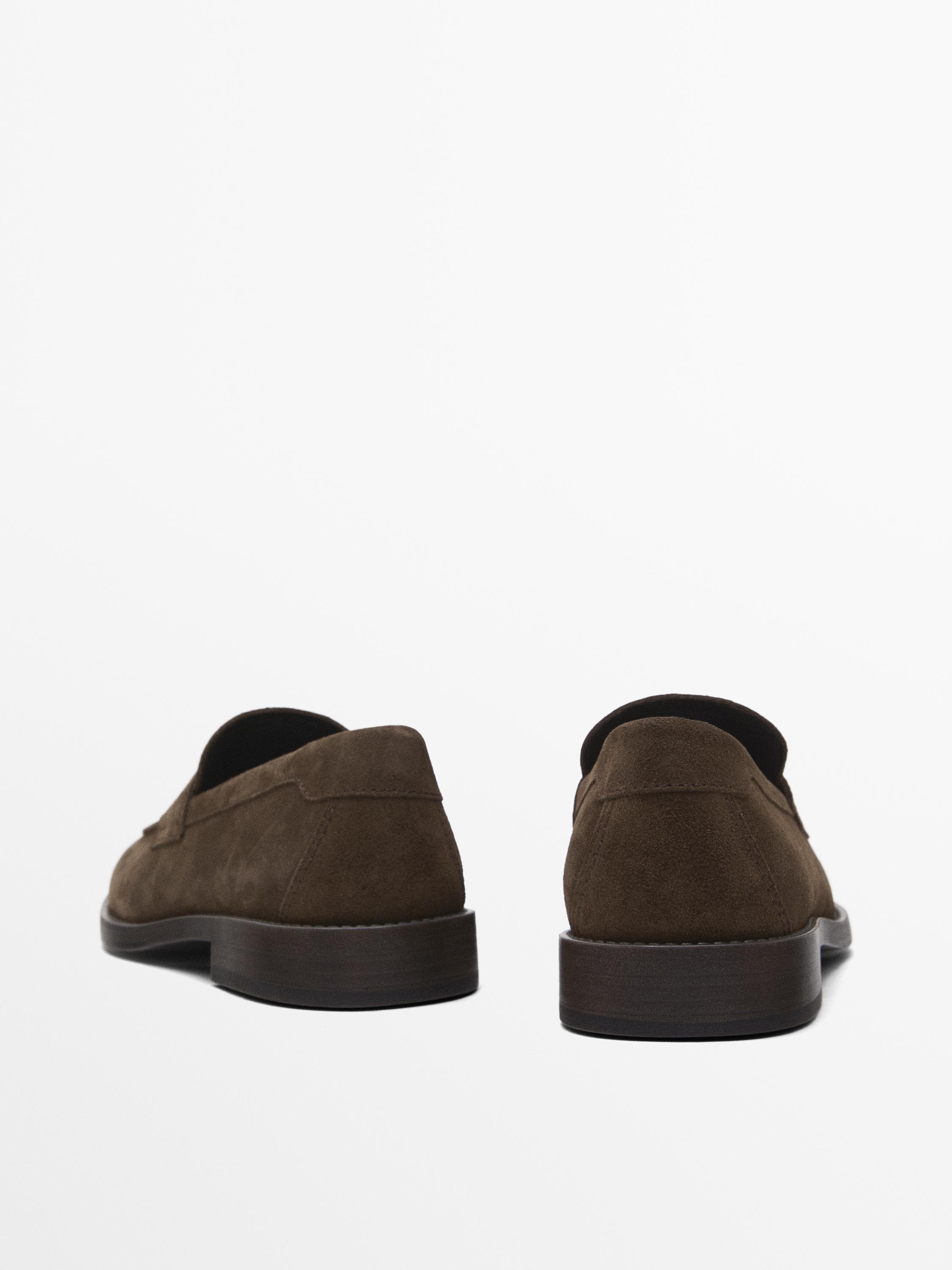 Pennyloafers i mocka