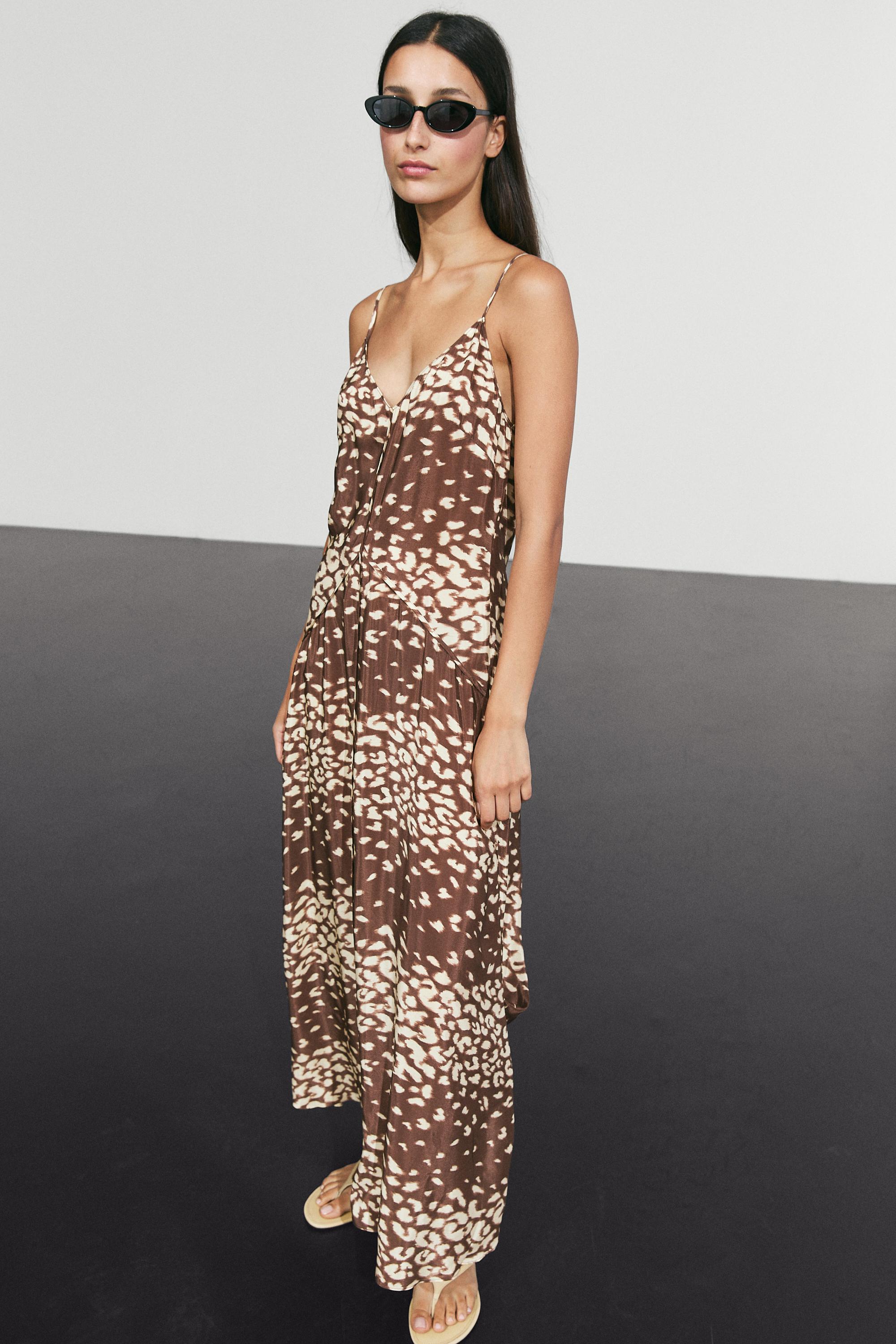 Flowing animal print midi dress — BROWN