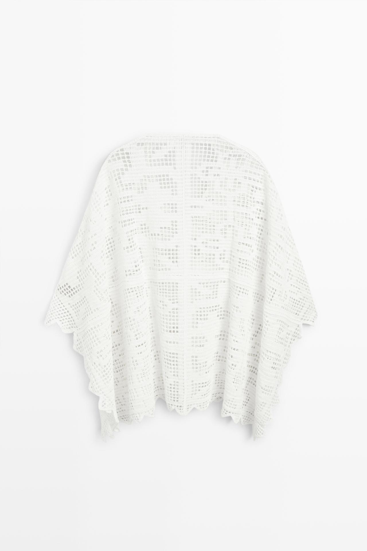 Crochet knit cape — WHITE