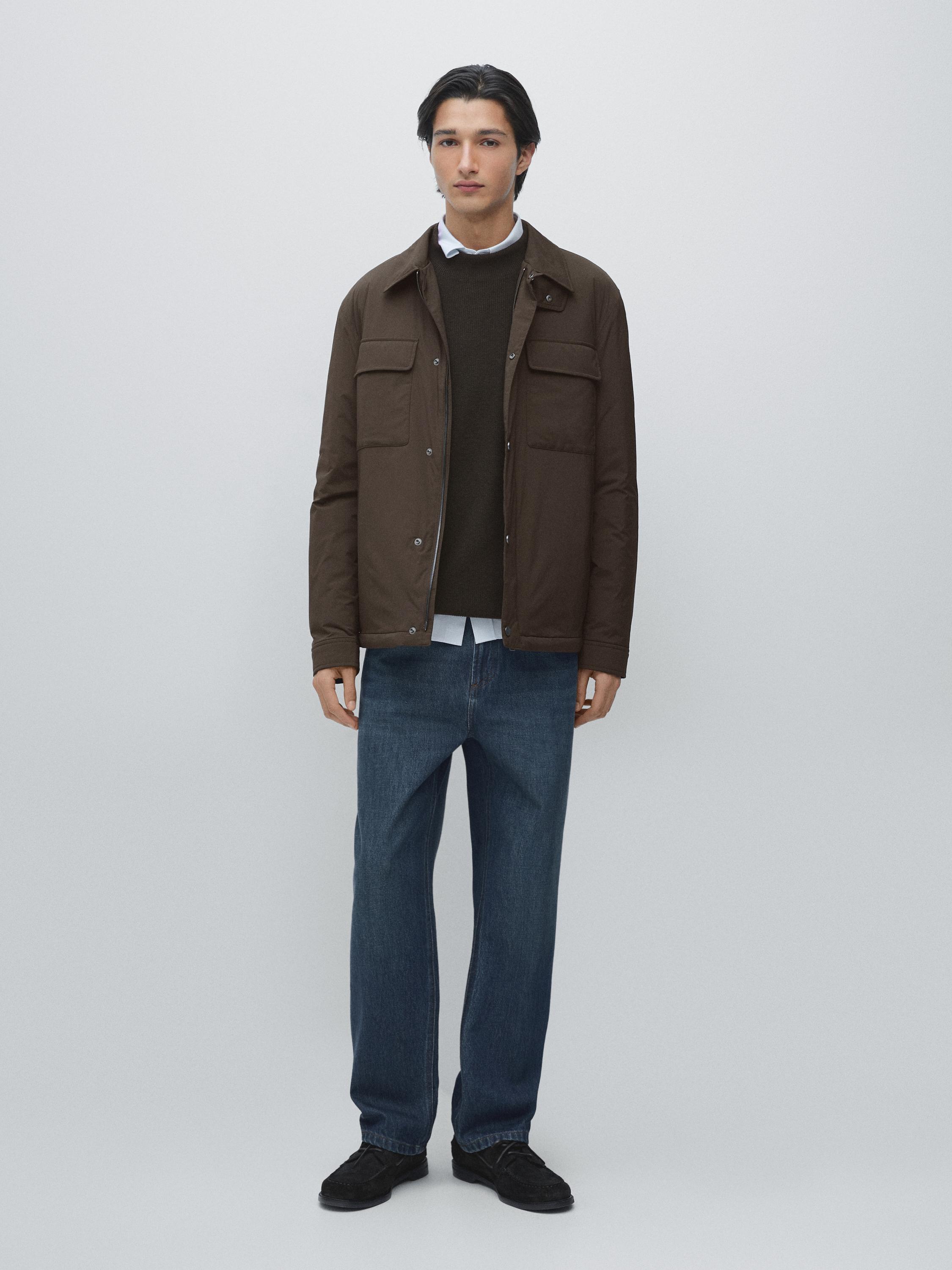 Sobrecamisa bolsillos pieza cuello