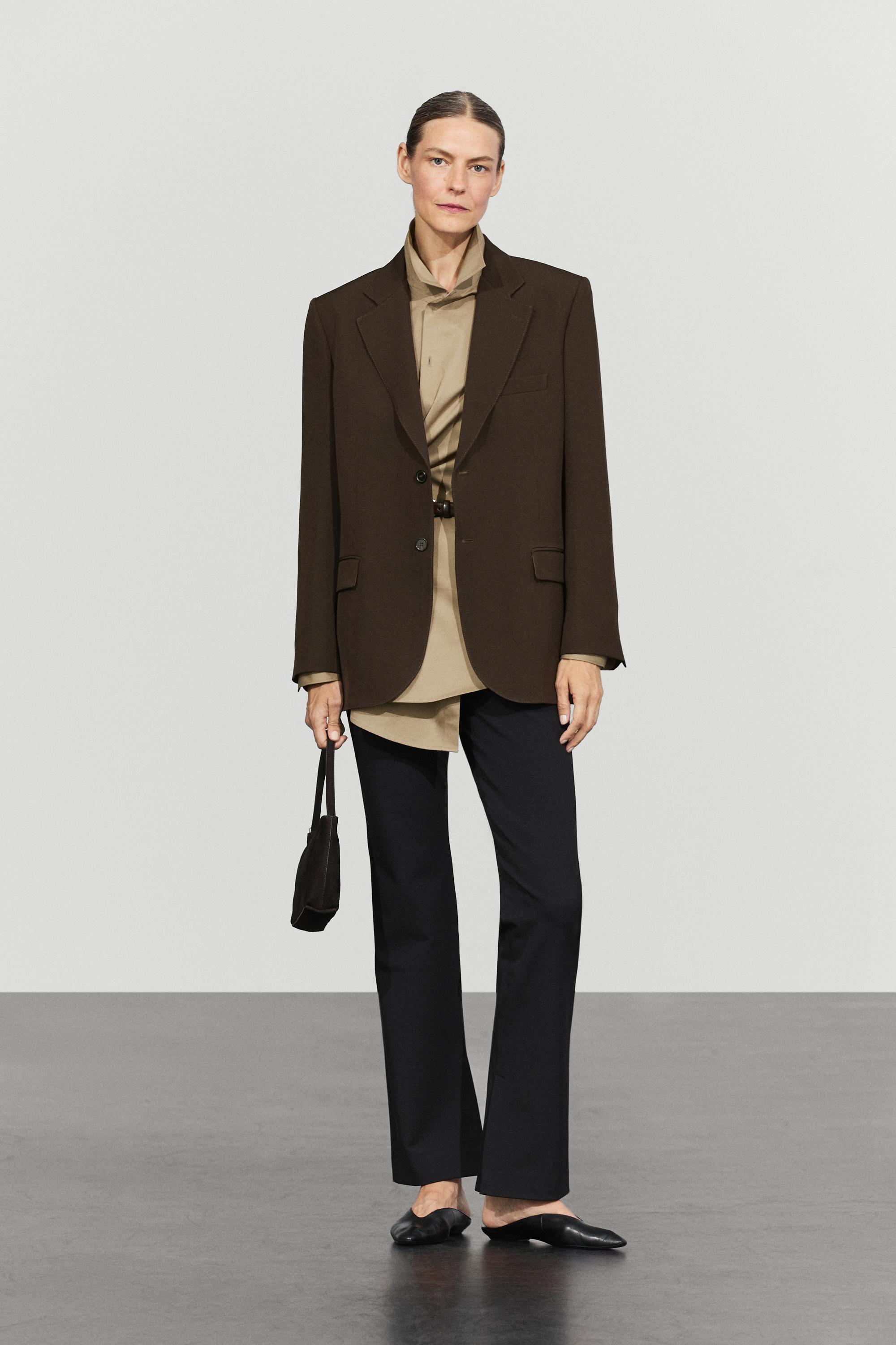 Fluid wool blend blazer total look — BROWN