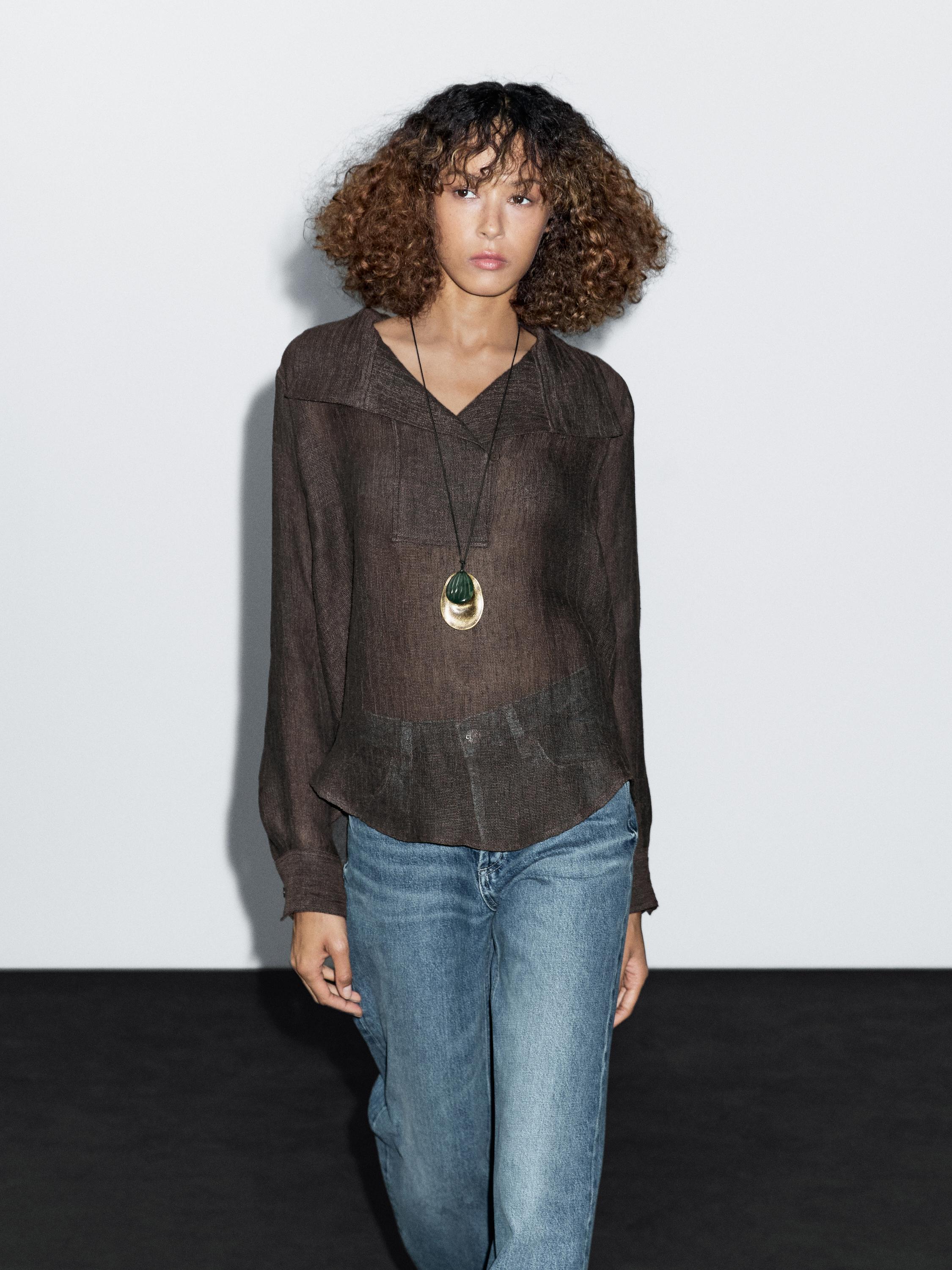 Blusa detalle pechera 100% lino