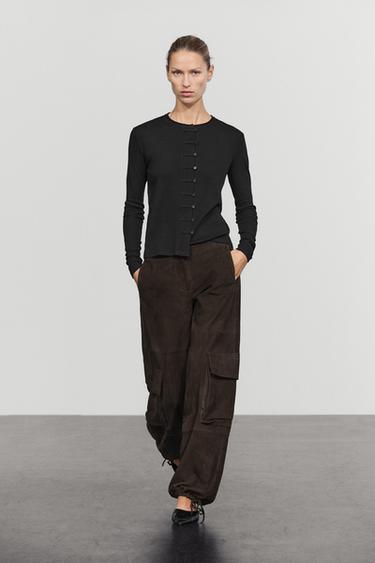 Cotton blend T-shirt with button detail — BLACK 1