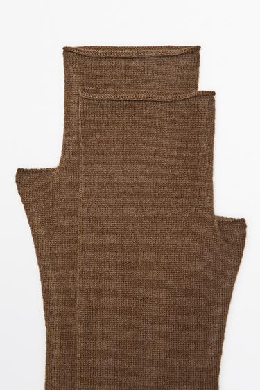 Wool and cashmere knit mittens — Caramel 5
