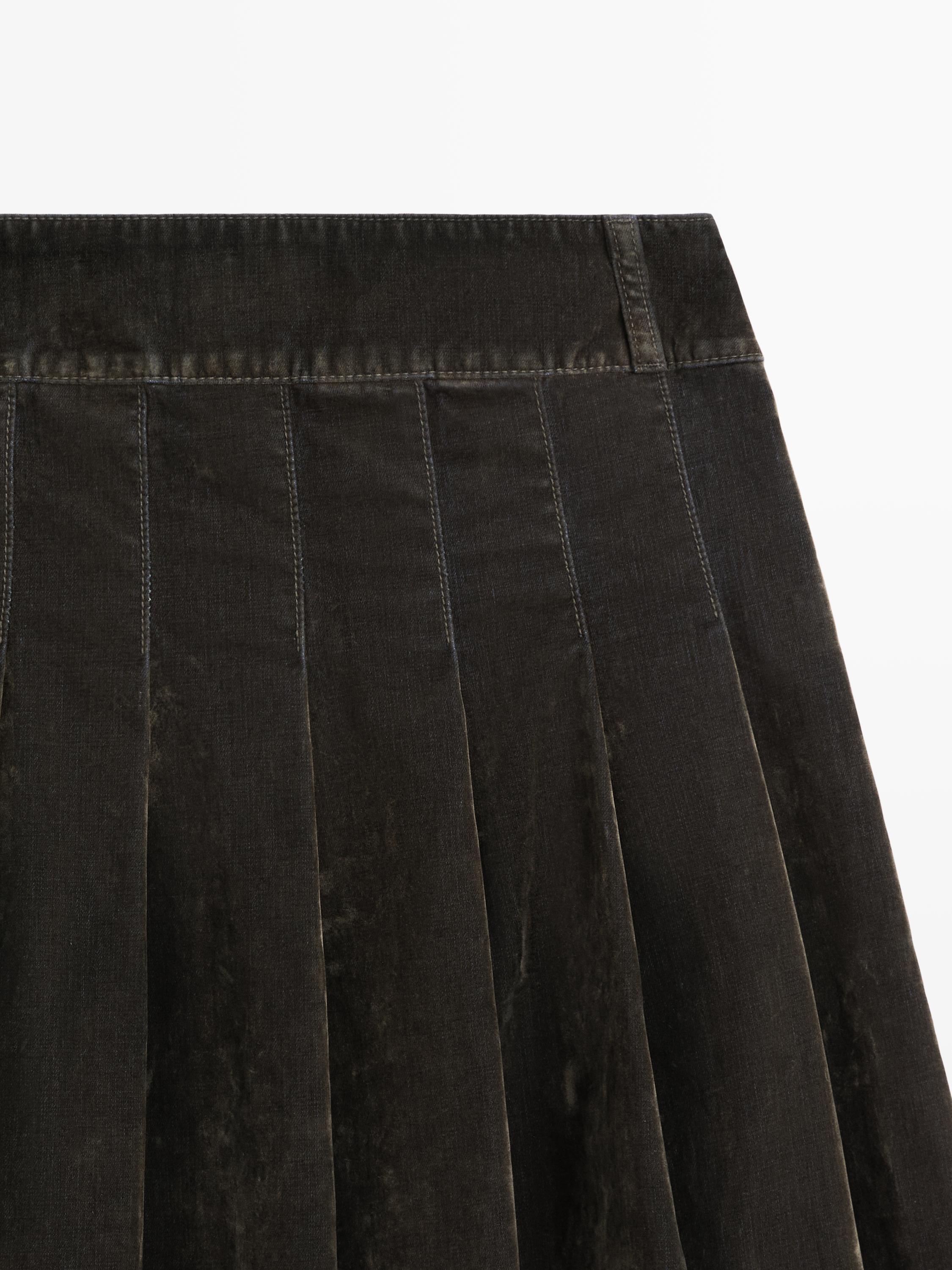 Flocked denim midi skirt with box pleats — KHAKI