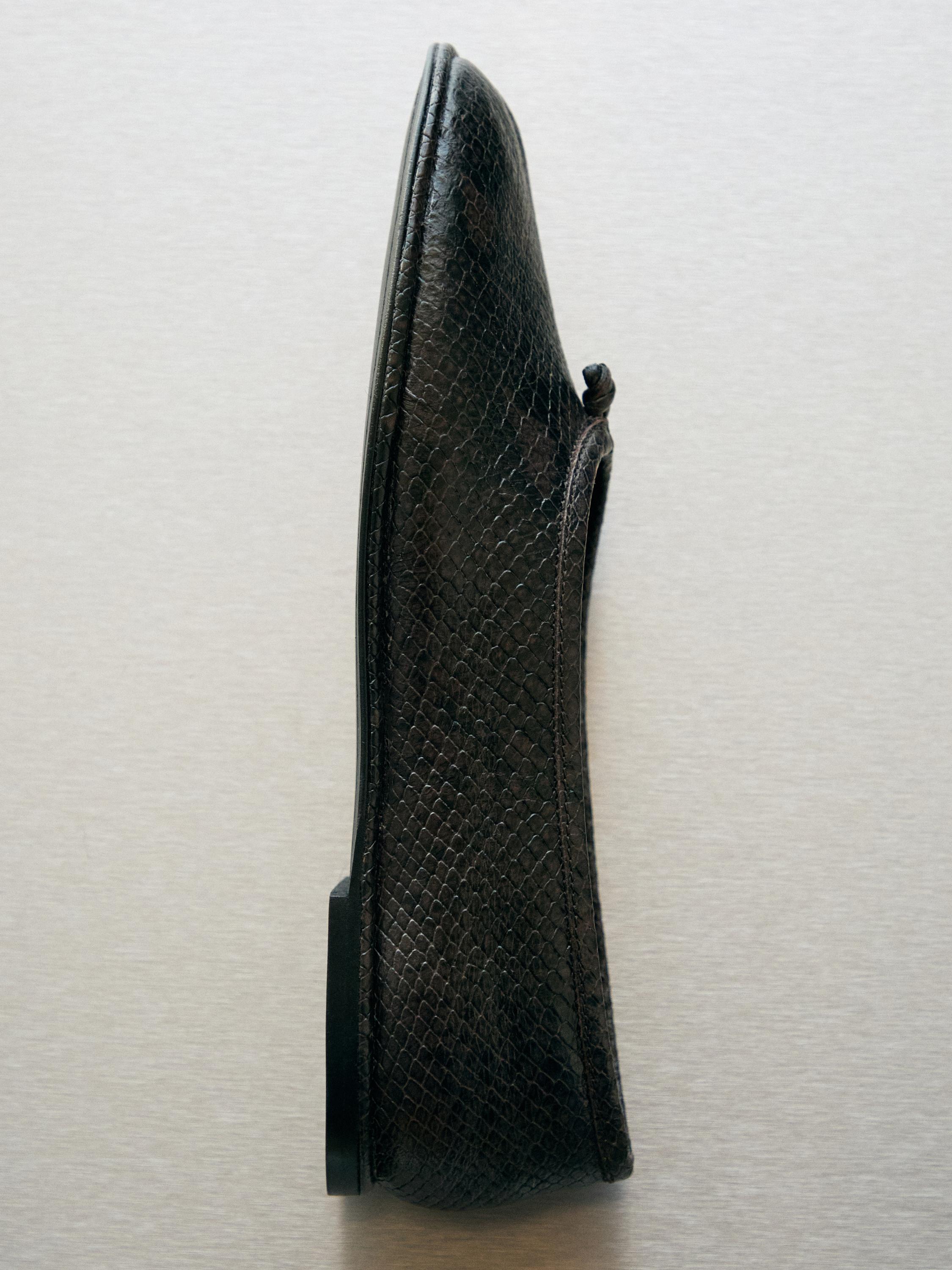 Leather ballet flats with knot