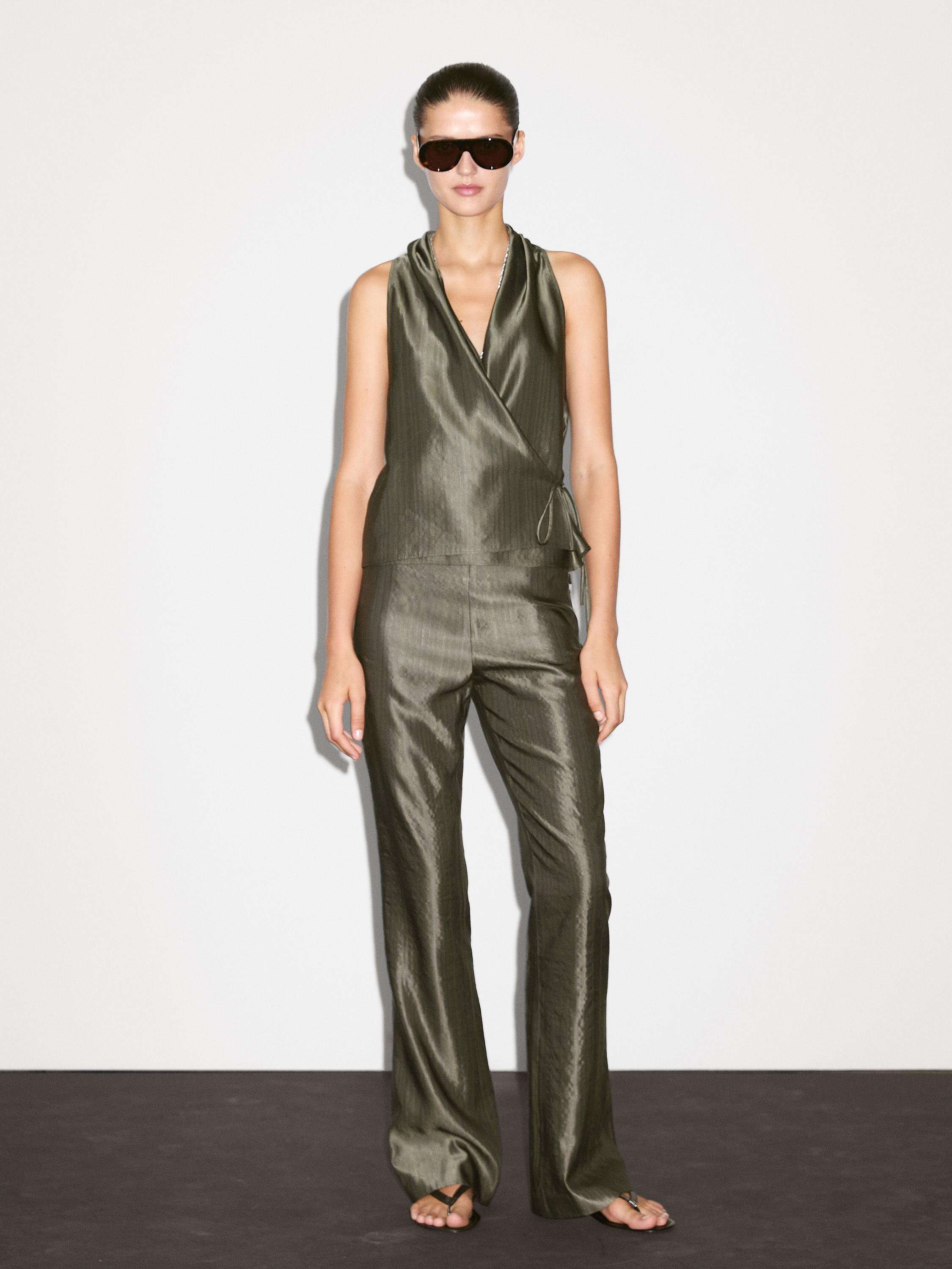 Mid-rise flared jacquard trousers