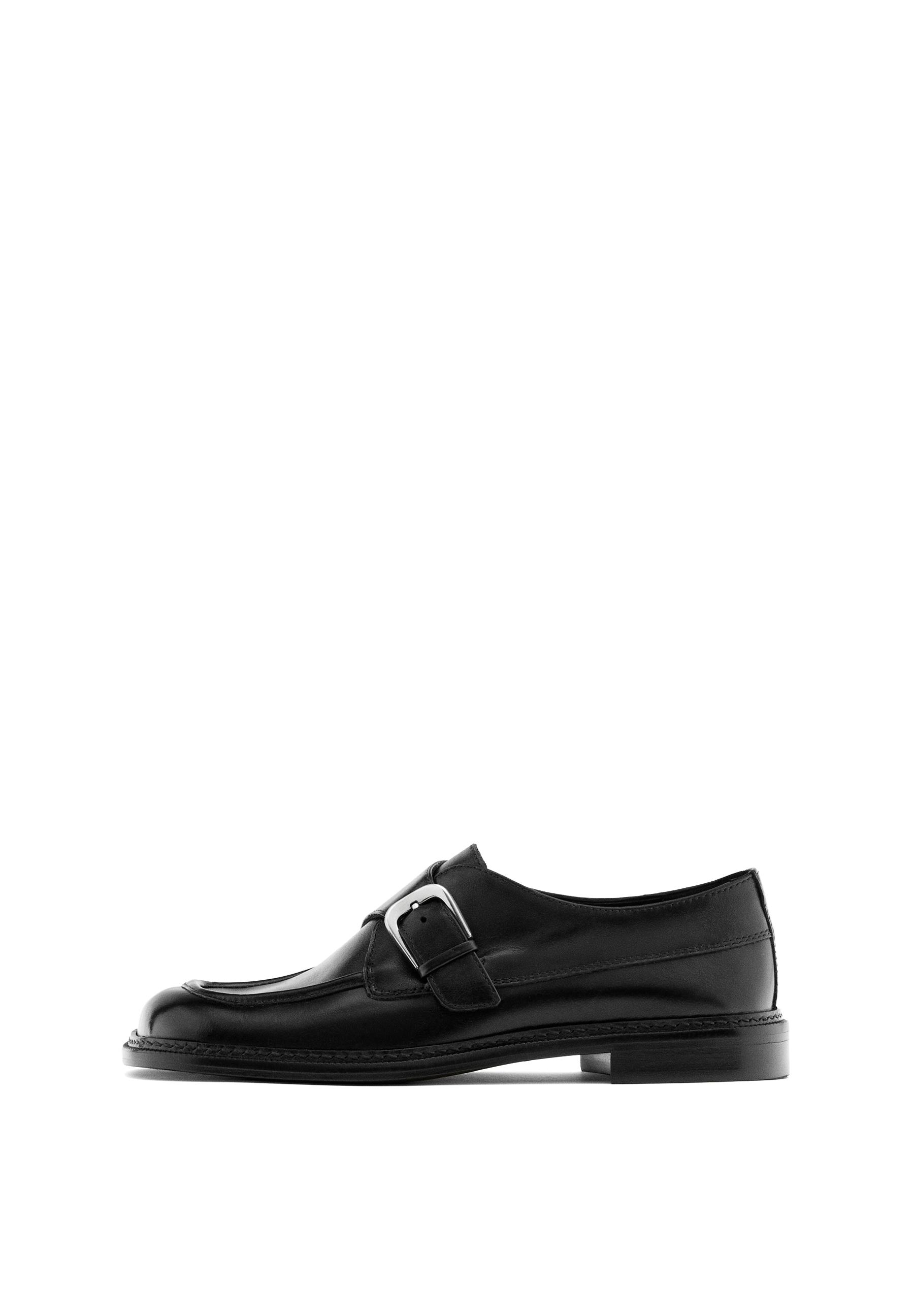 Leather derby shoes with buckle — BLACK