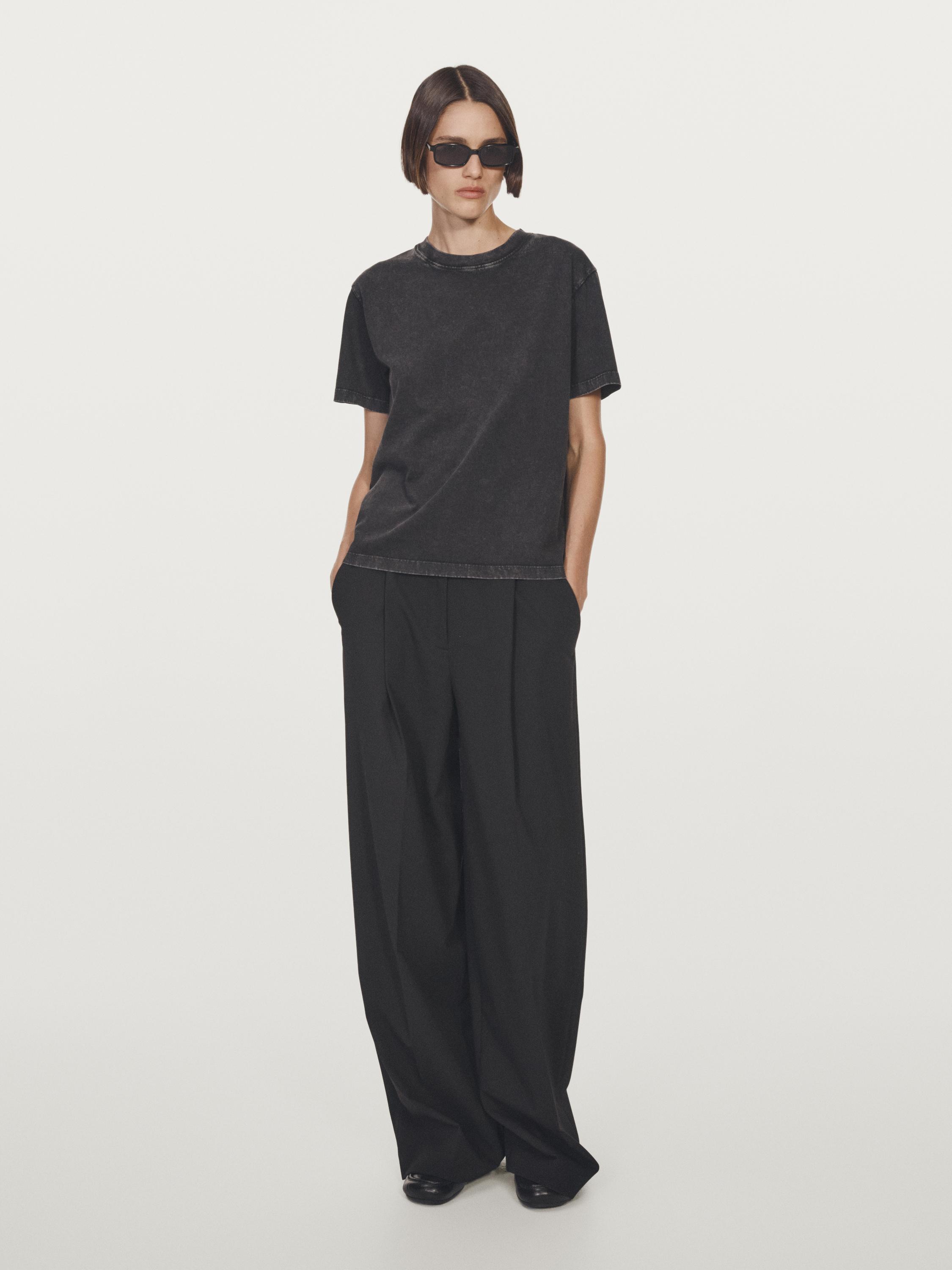 Distressed oversize T-shirt