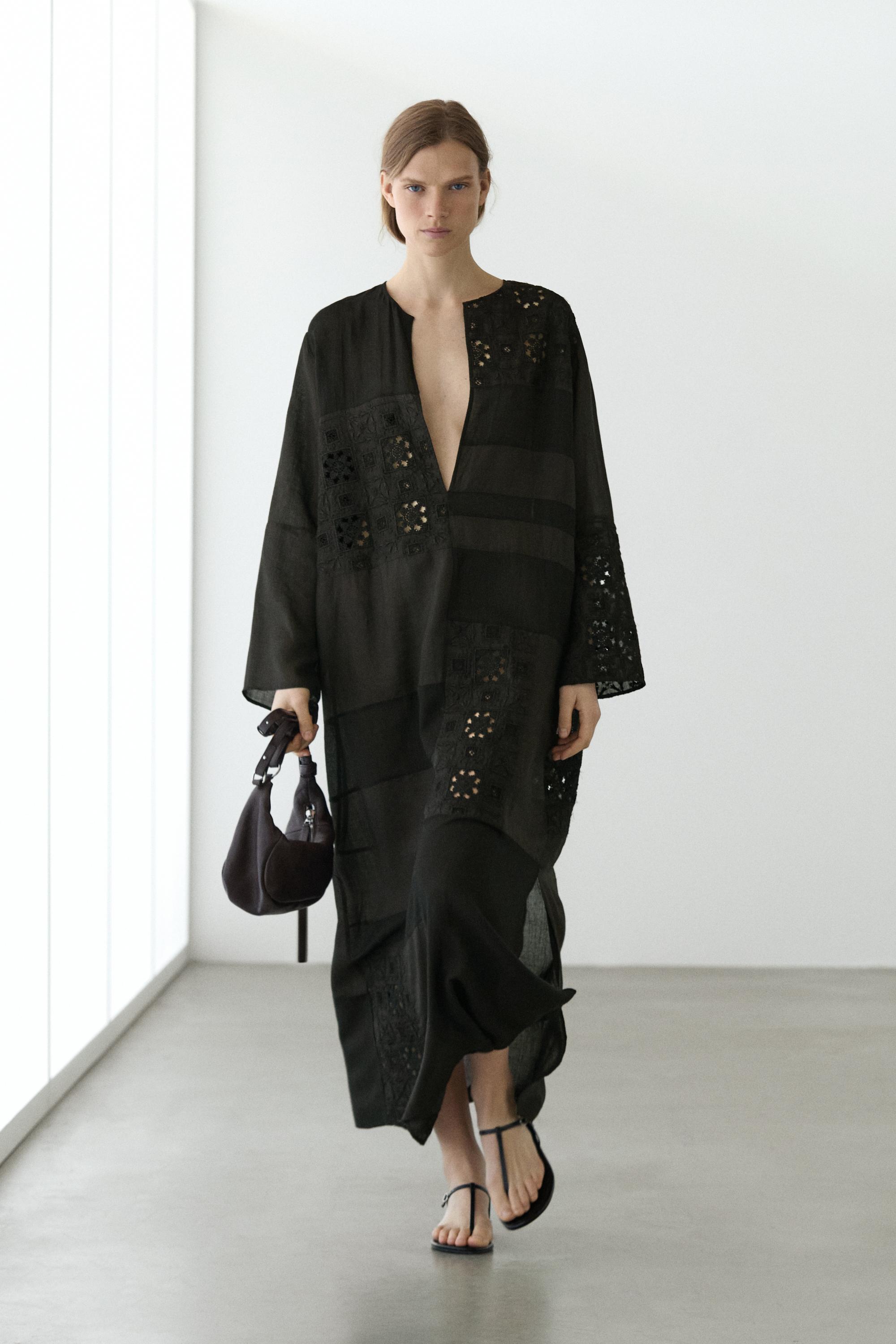 Flowing embroidered kaftan dress — BLACK