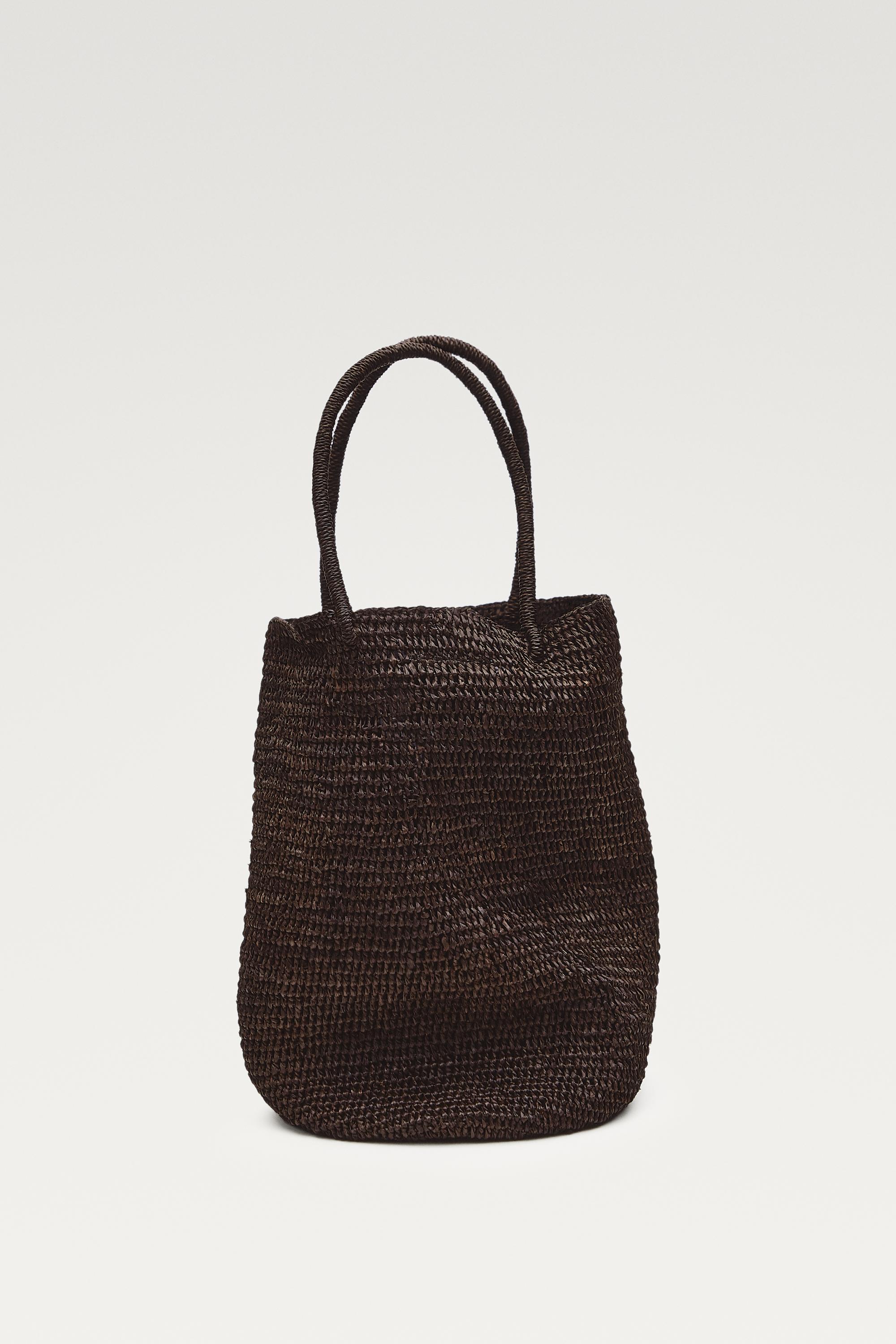 Mini raffia bucket bag — BROWN