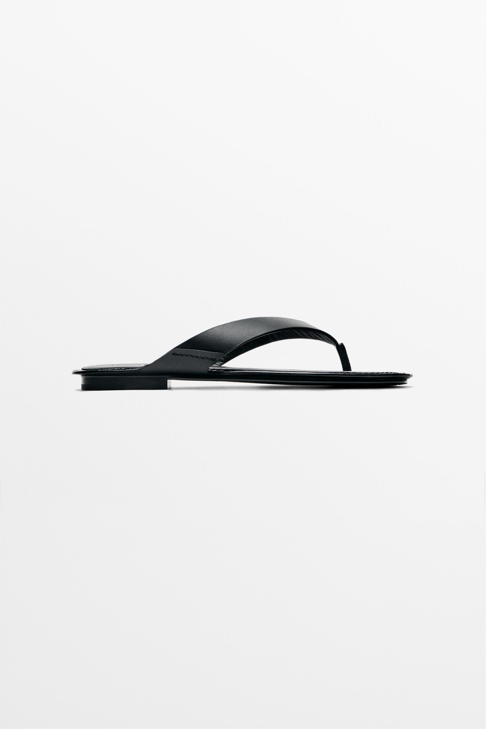 Flat leather sandals — BLACK