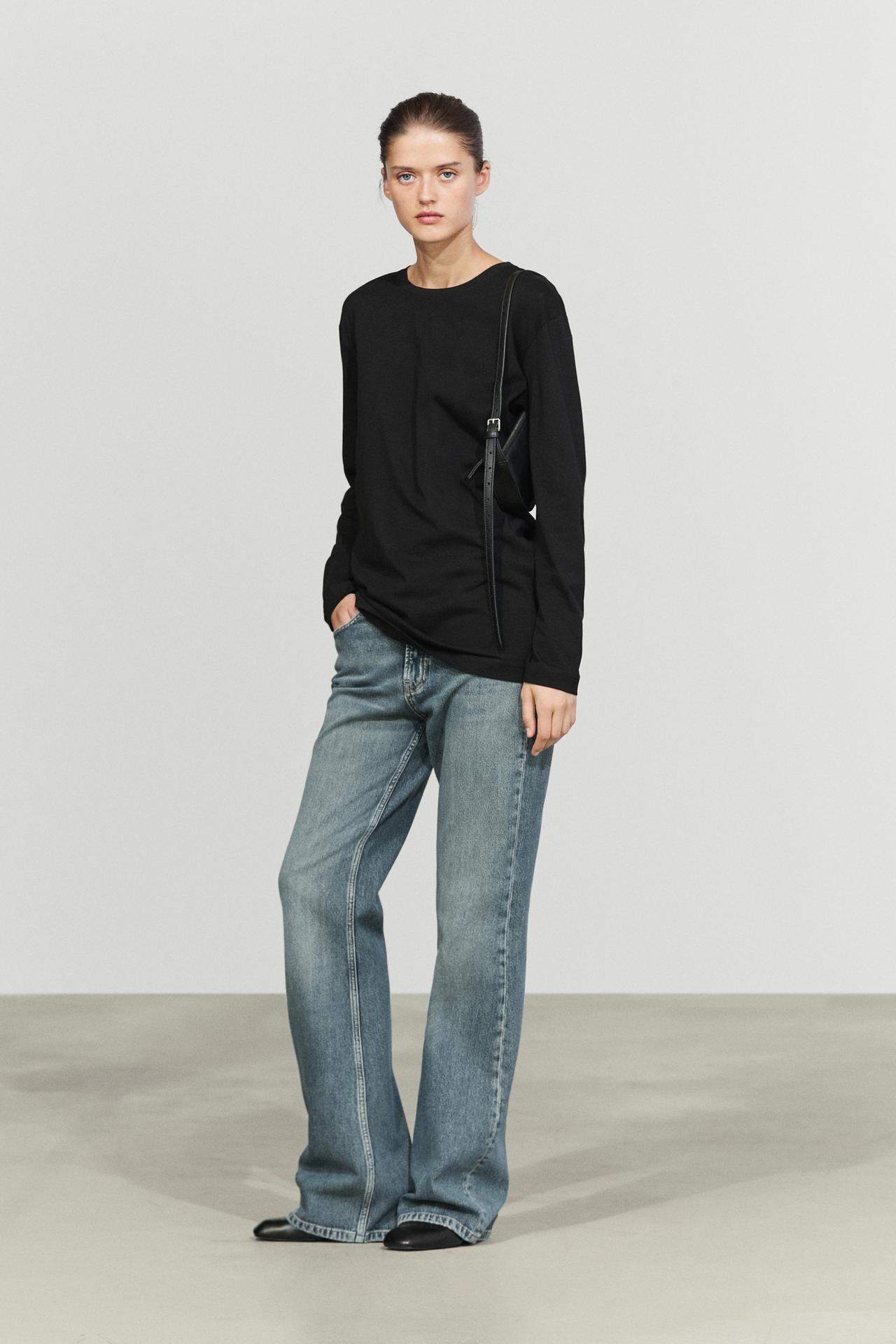 100% cotton long T-shirt with round neck — BLACK