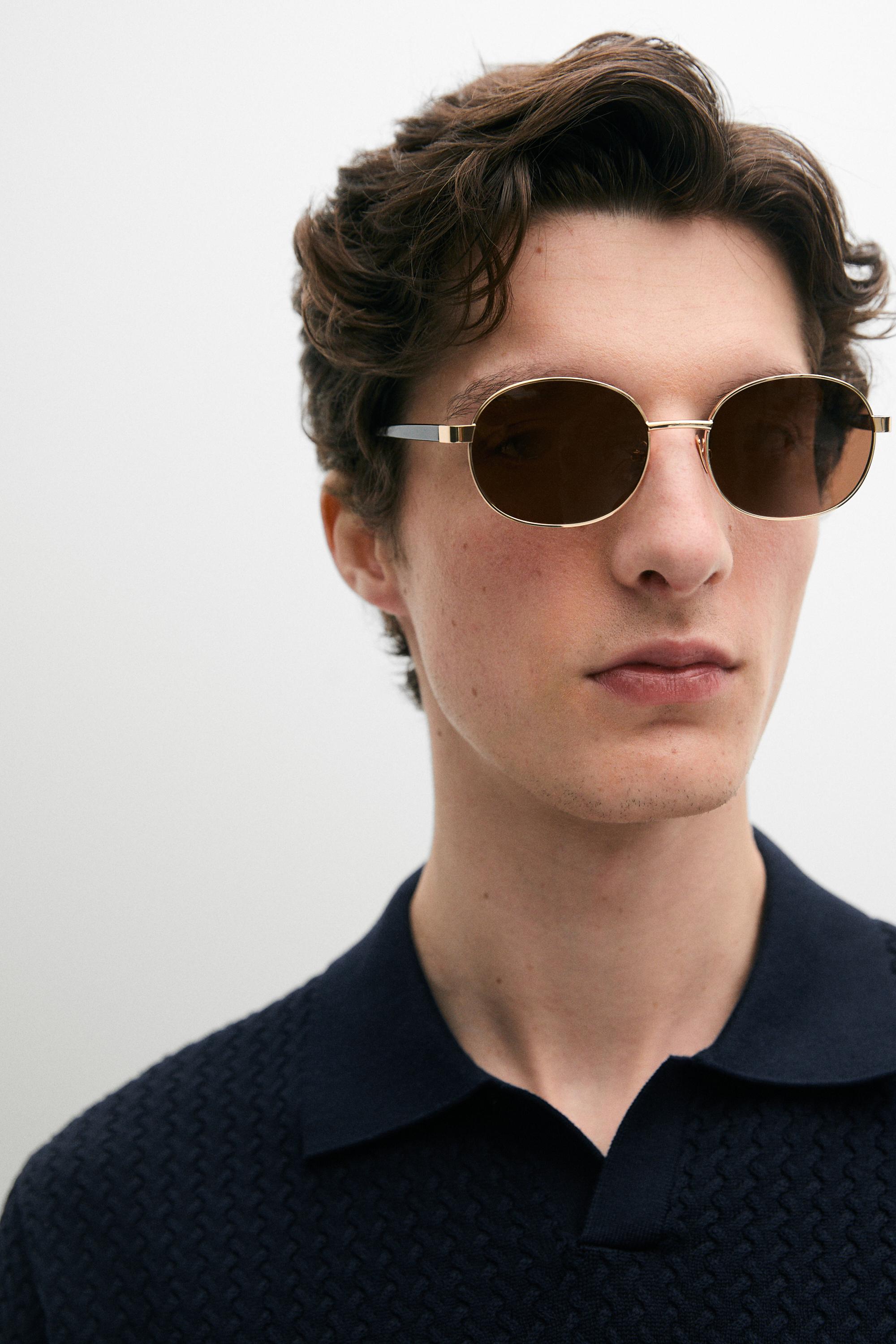 Cable-knit V-neck polo shirt — NAVY BLUE