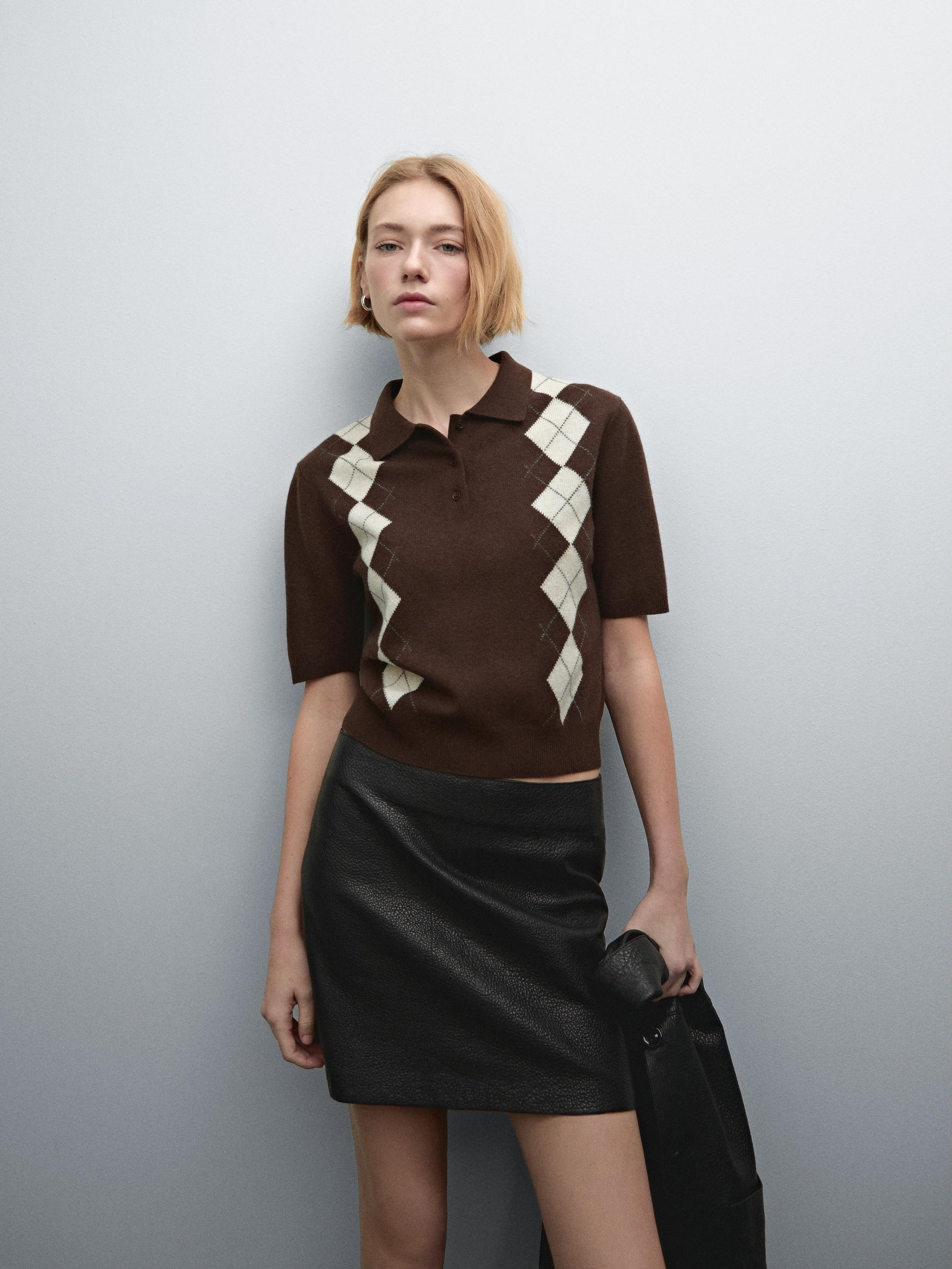 Polo punto rombos manga corta