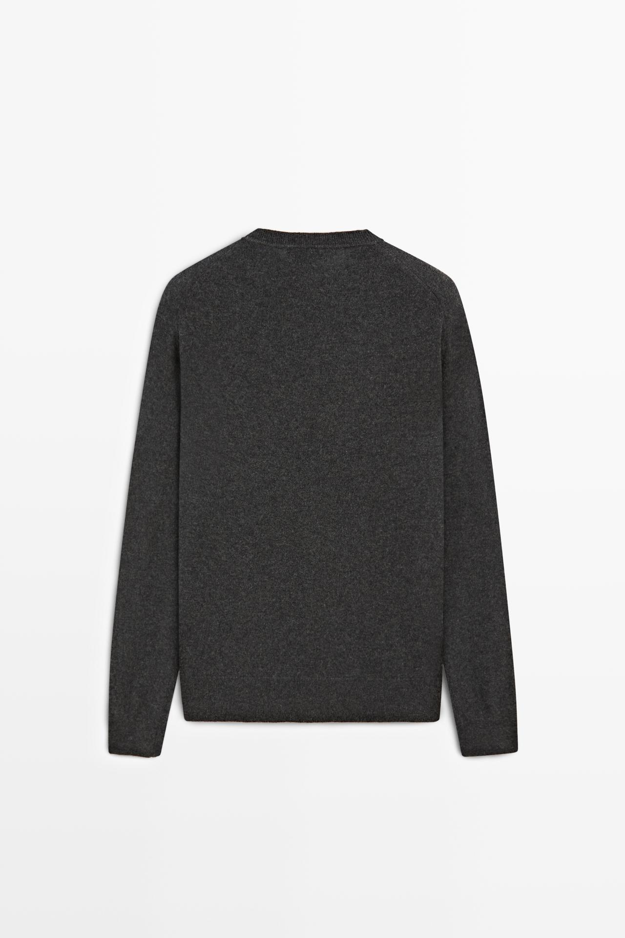 Knit 100% cashmere round neck sweater — CHARCOAL