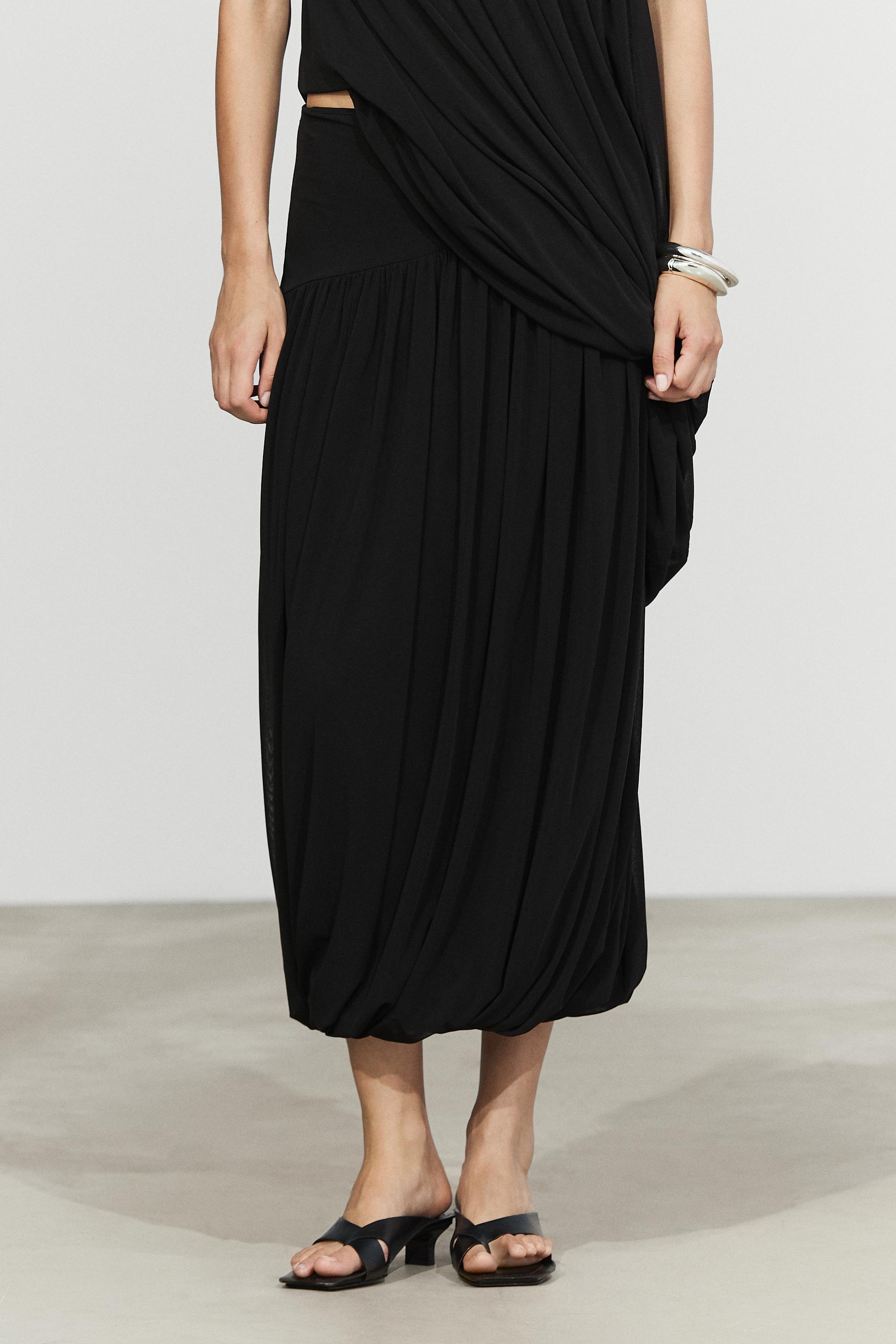 Balloon-effect flowing skirt — BLACK
