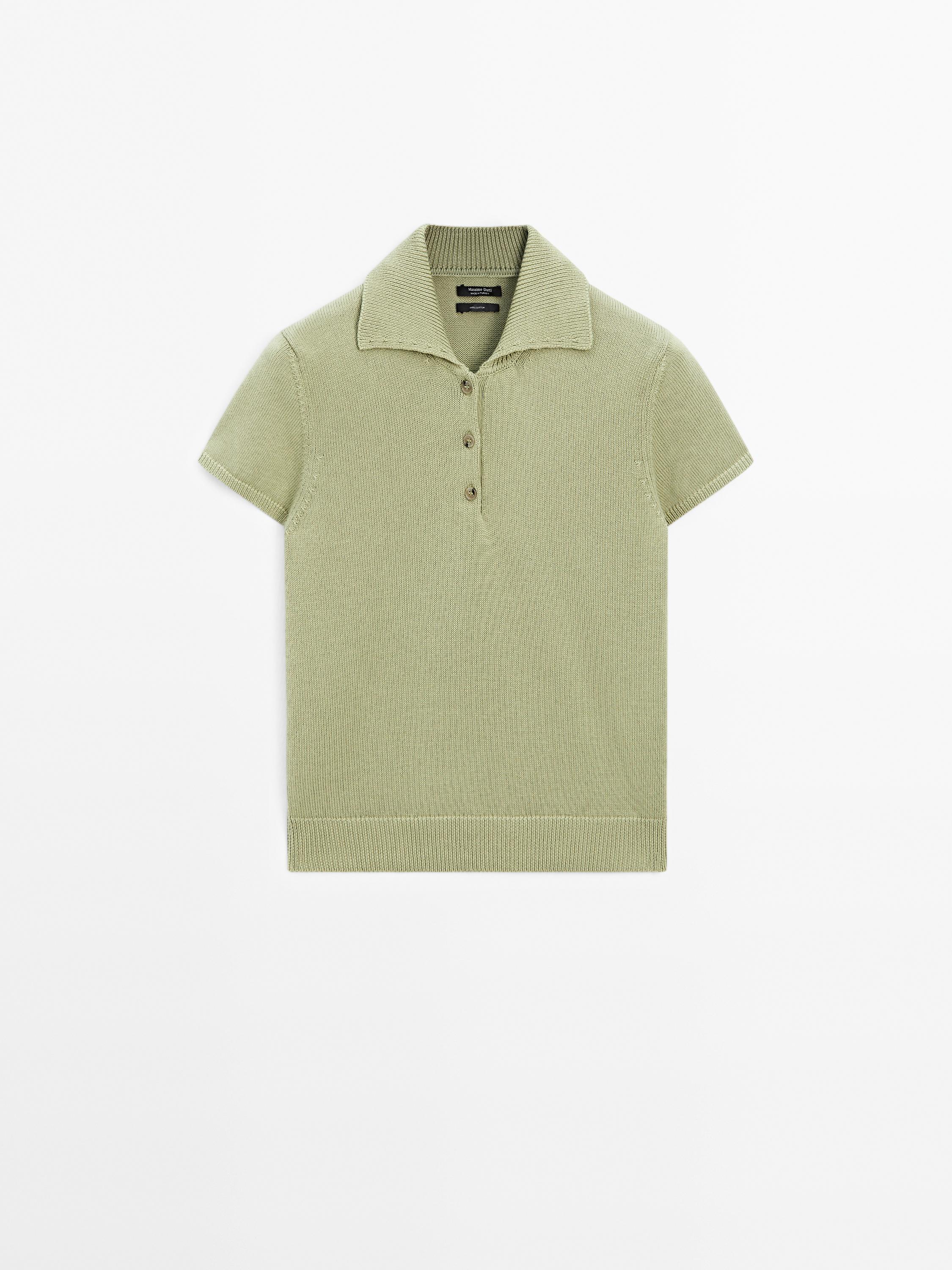 Short sleeve knit polo shirt