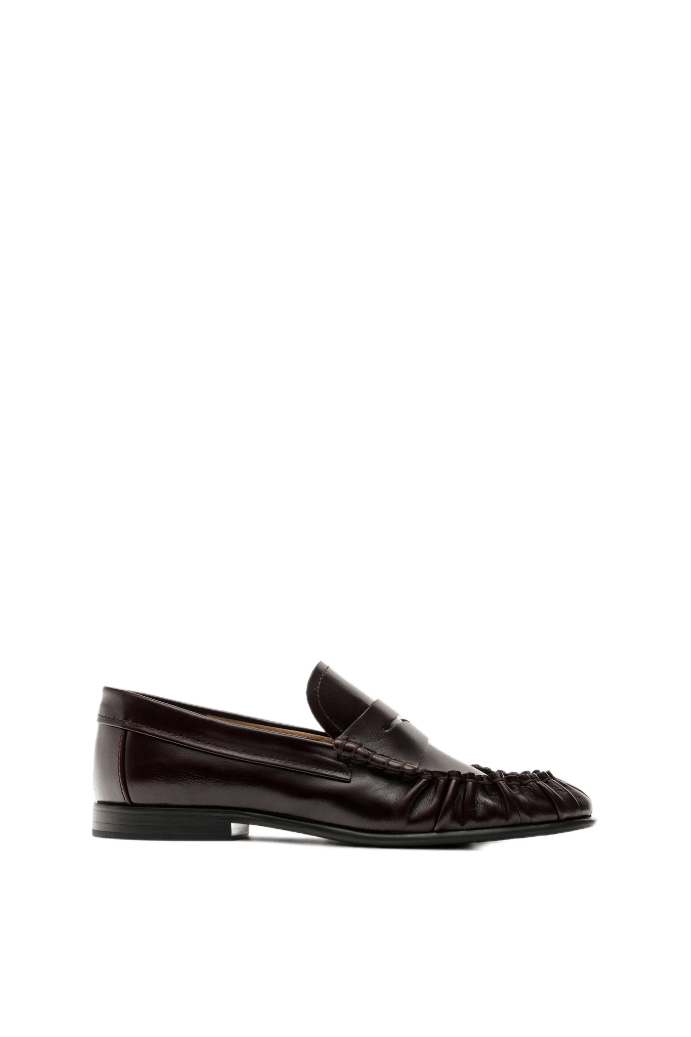 Massimo Dutti Büzgülü deri makosen görsel 7