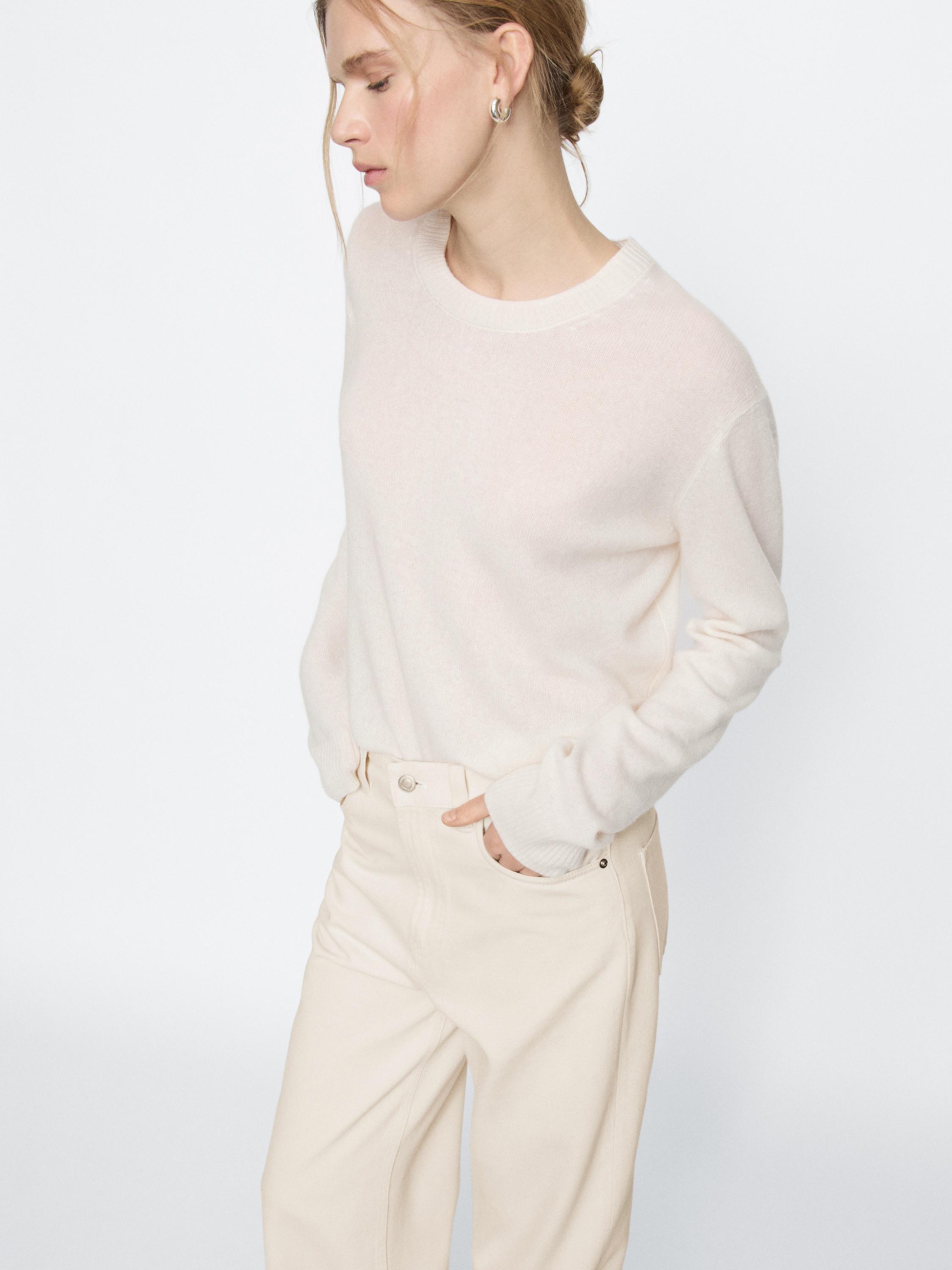 High-waist wide-leg jeans