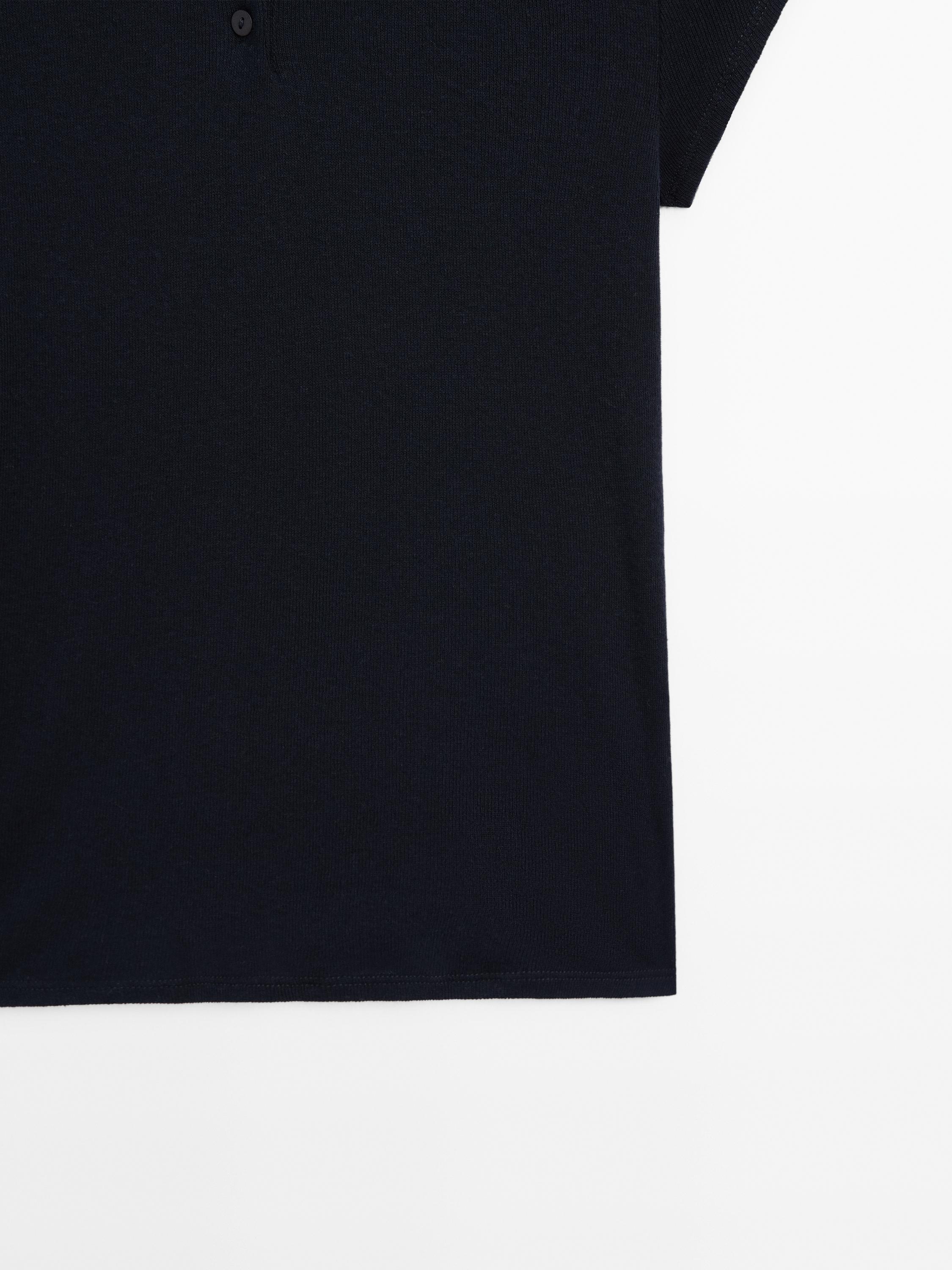 Short sleeve knit polo shirt