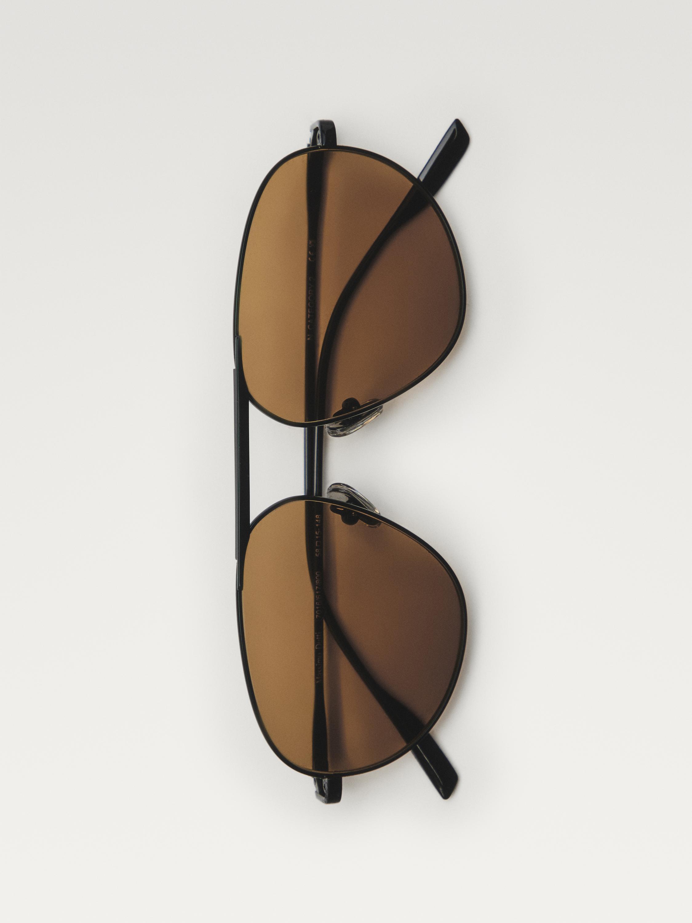 Metal aviator sunglasses — BLACK