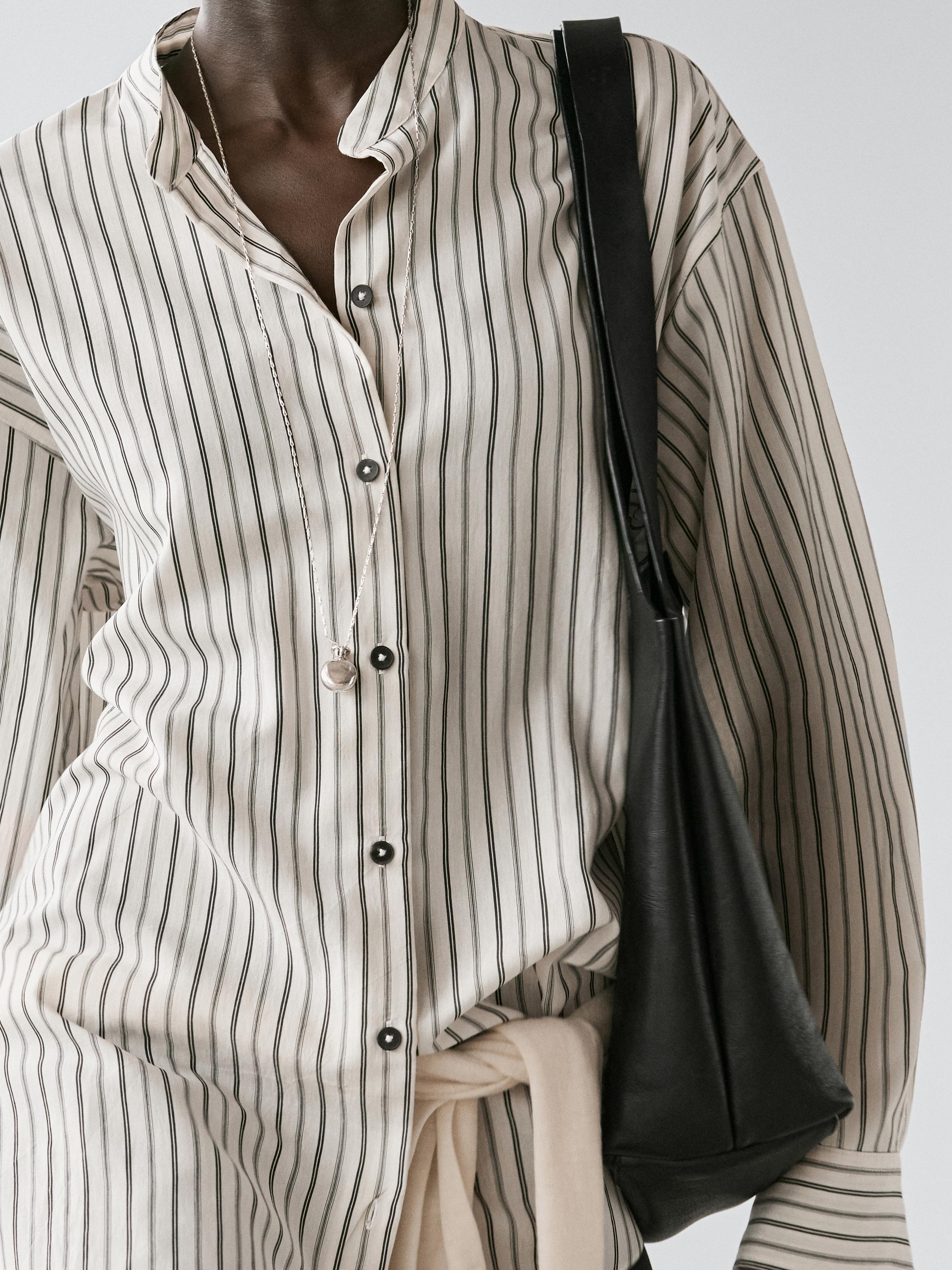 Striped flowing shirt with stand collar — Off white