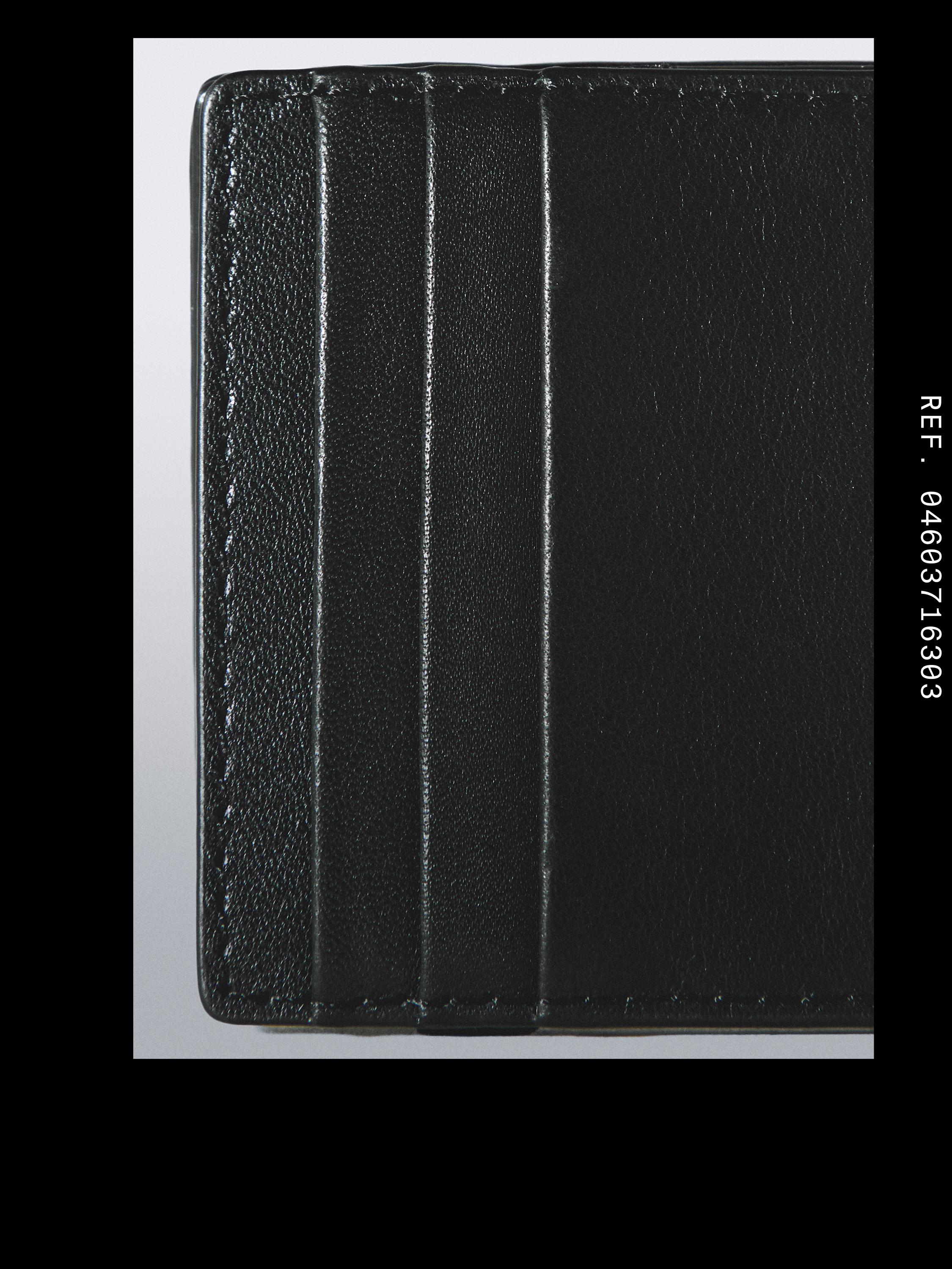 Nappa leather "magic" vertical wallet — BLACK