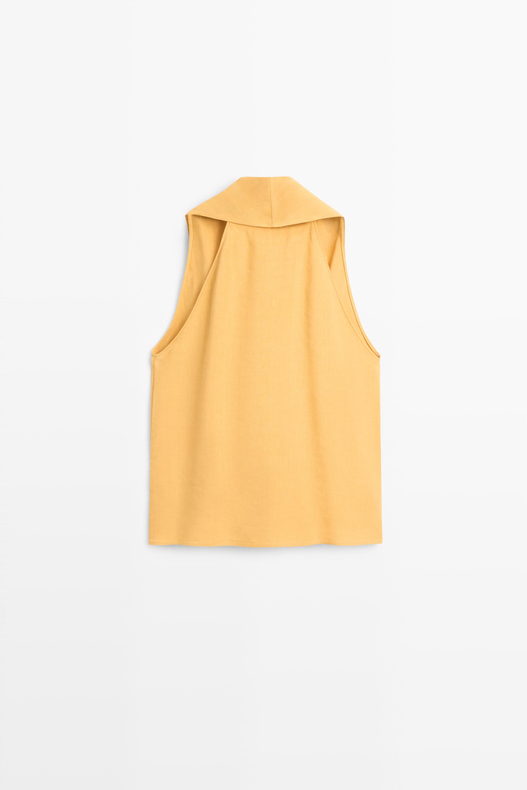 Flowing halter top with ruffle detail — YELLOW