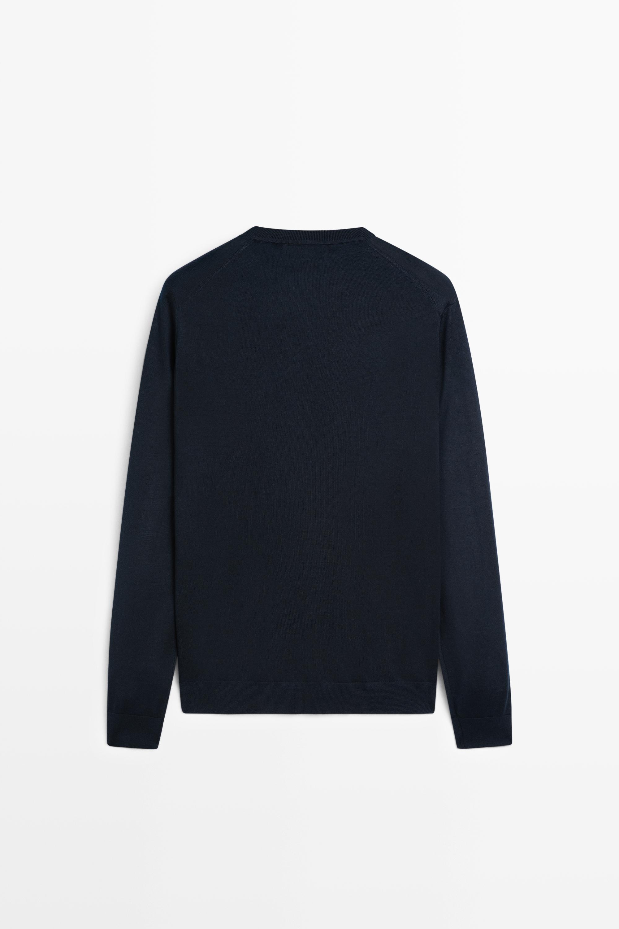 100% merino wool knit round neck sweater — NAVY BLUE