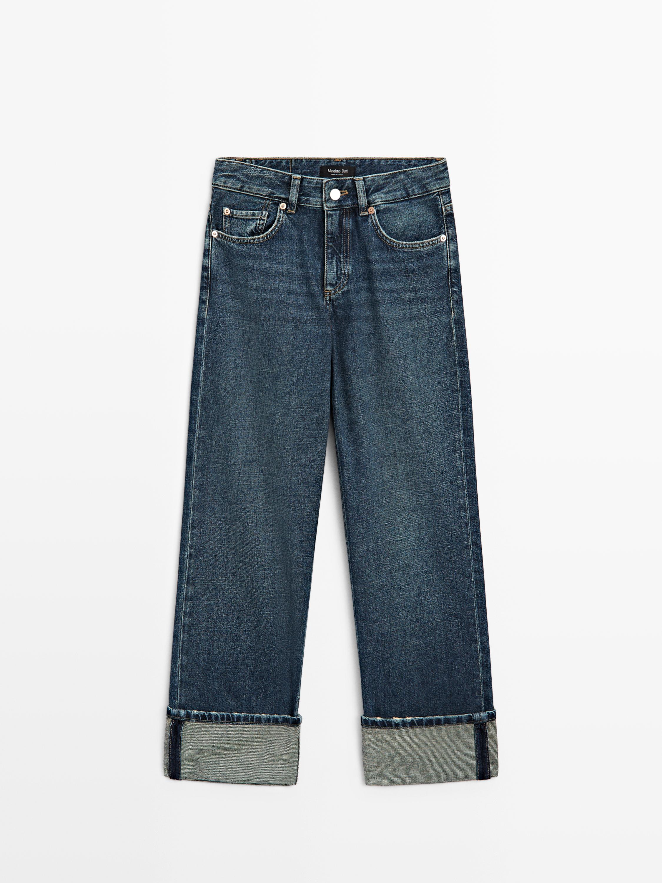 Low-rise straight-leg jeans