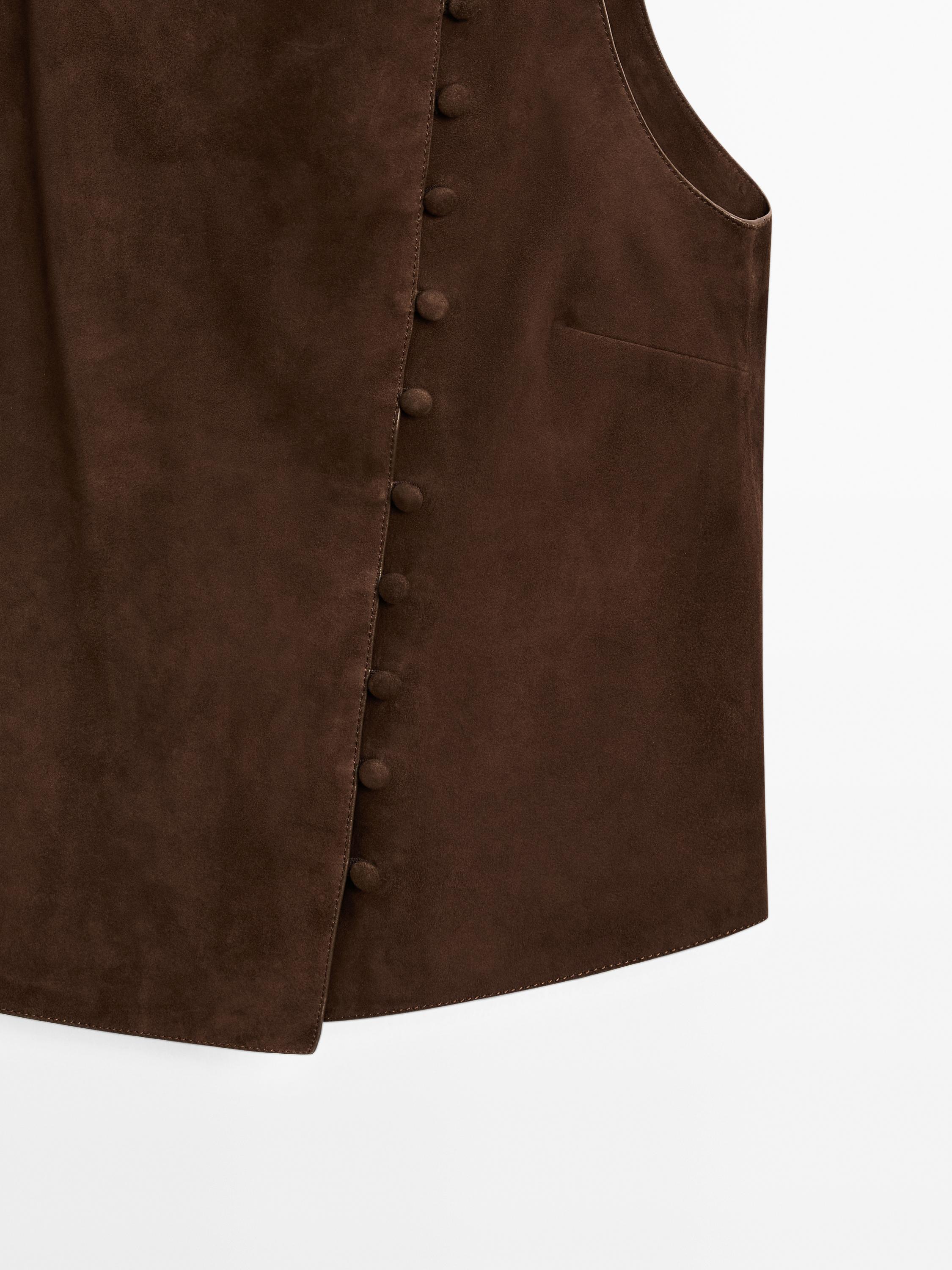 Krótka zamszowa kamizelka skórzana z guzikami