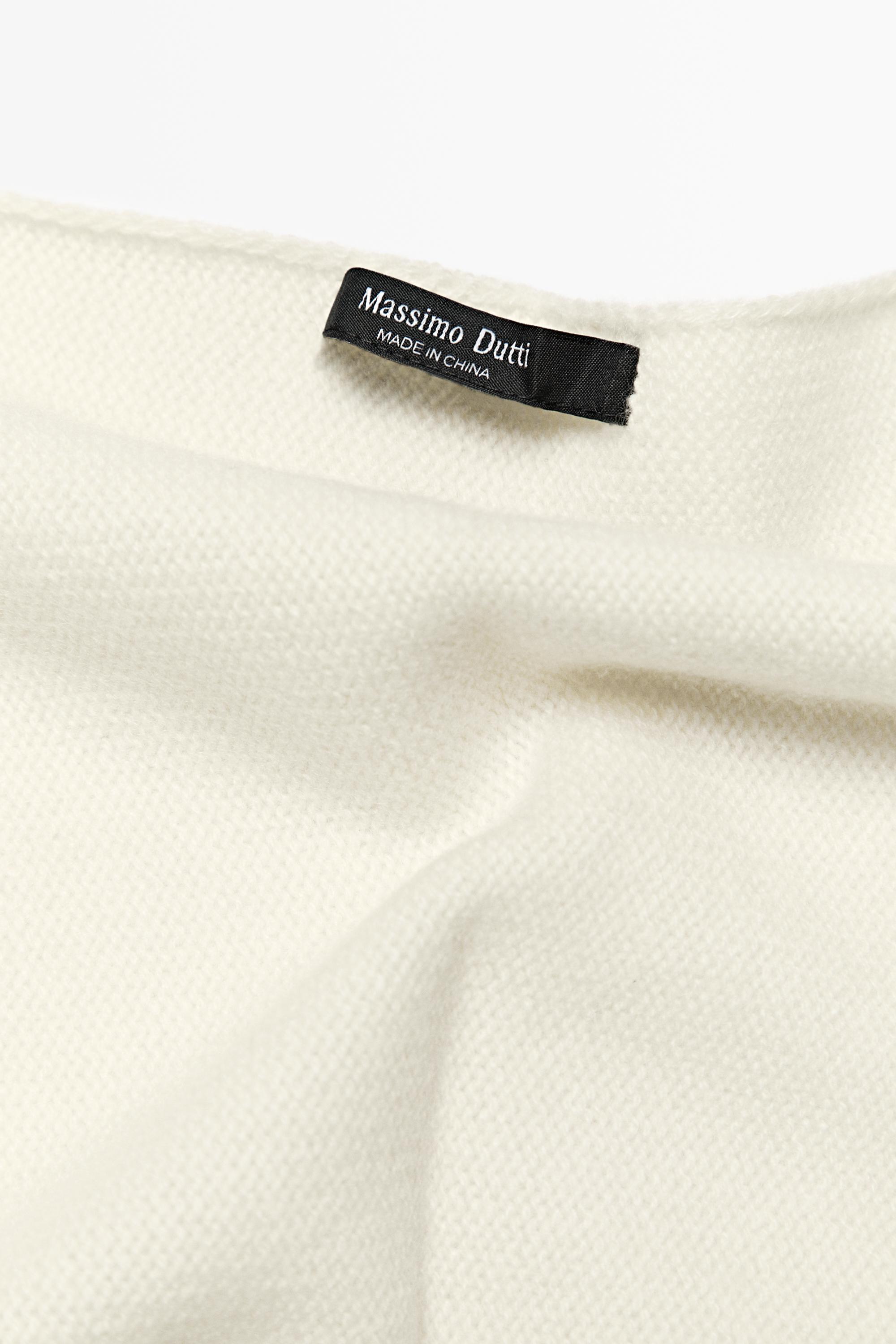 100% Cashmere Bandana — Vanilla