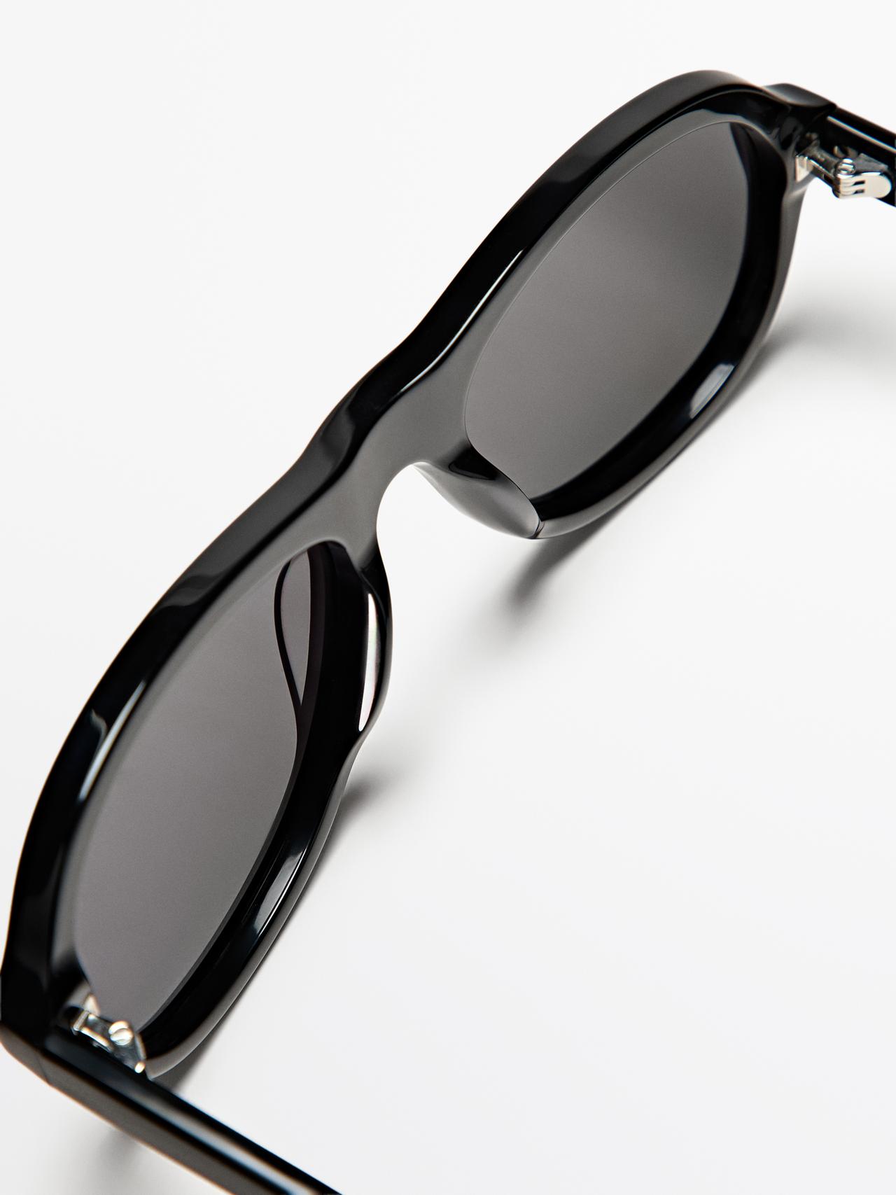 Aviator sunglasses — BLACK