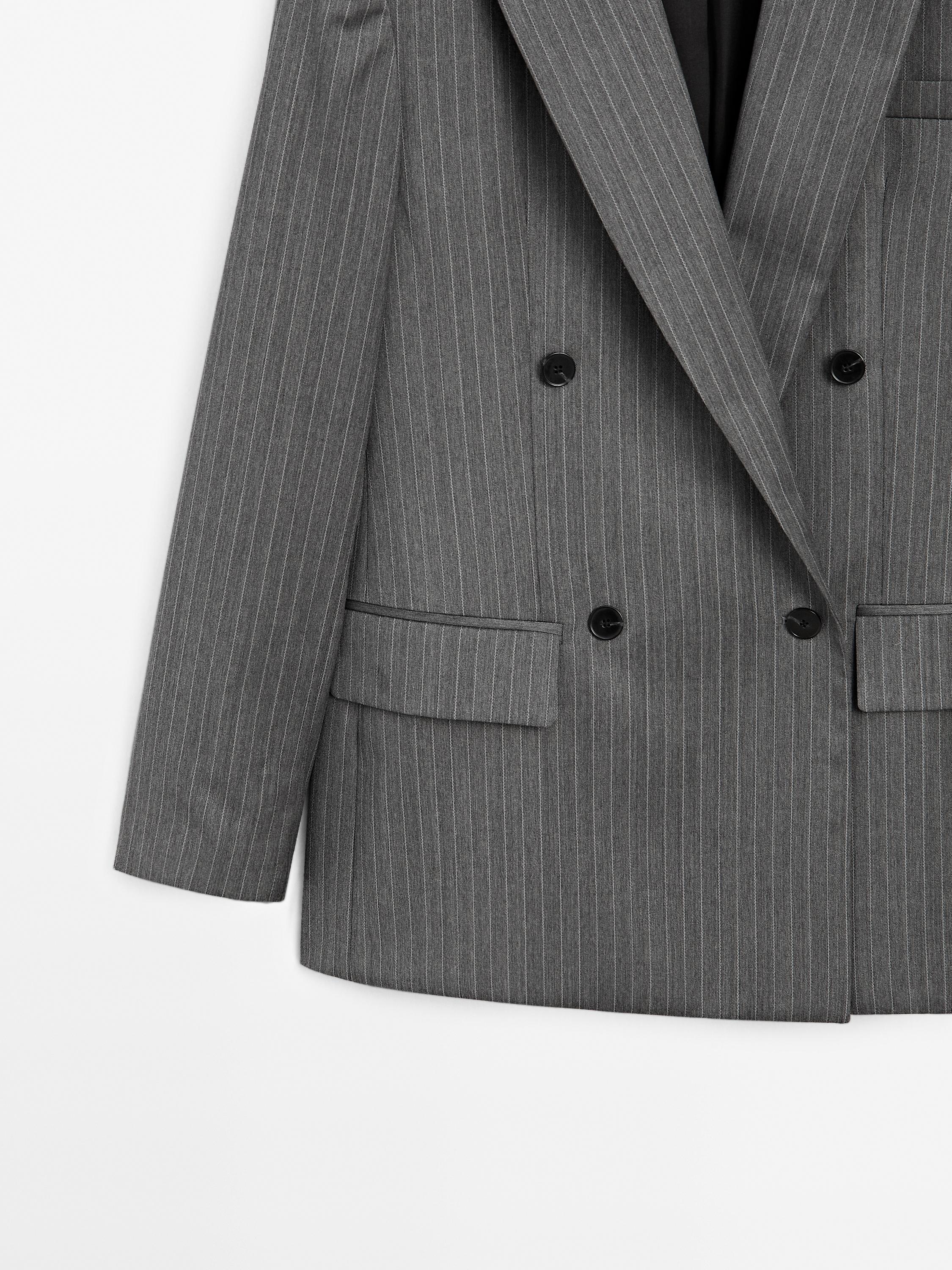 Блейзер из 100% шерсти в тонкую полоску