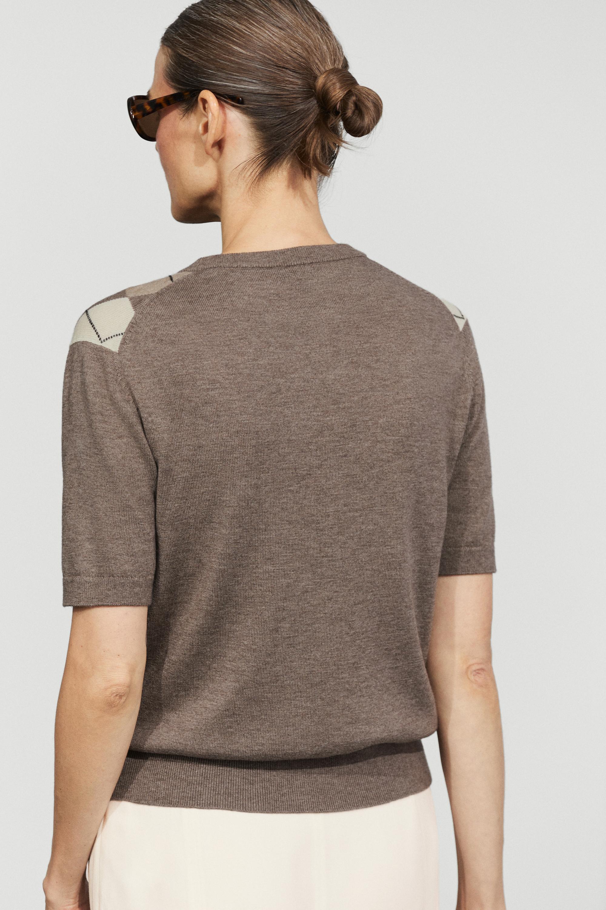 Short sleeve diamond-pattern sweater — TAUPE GREY
