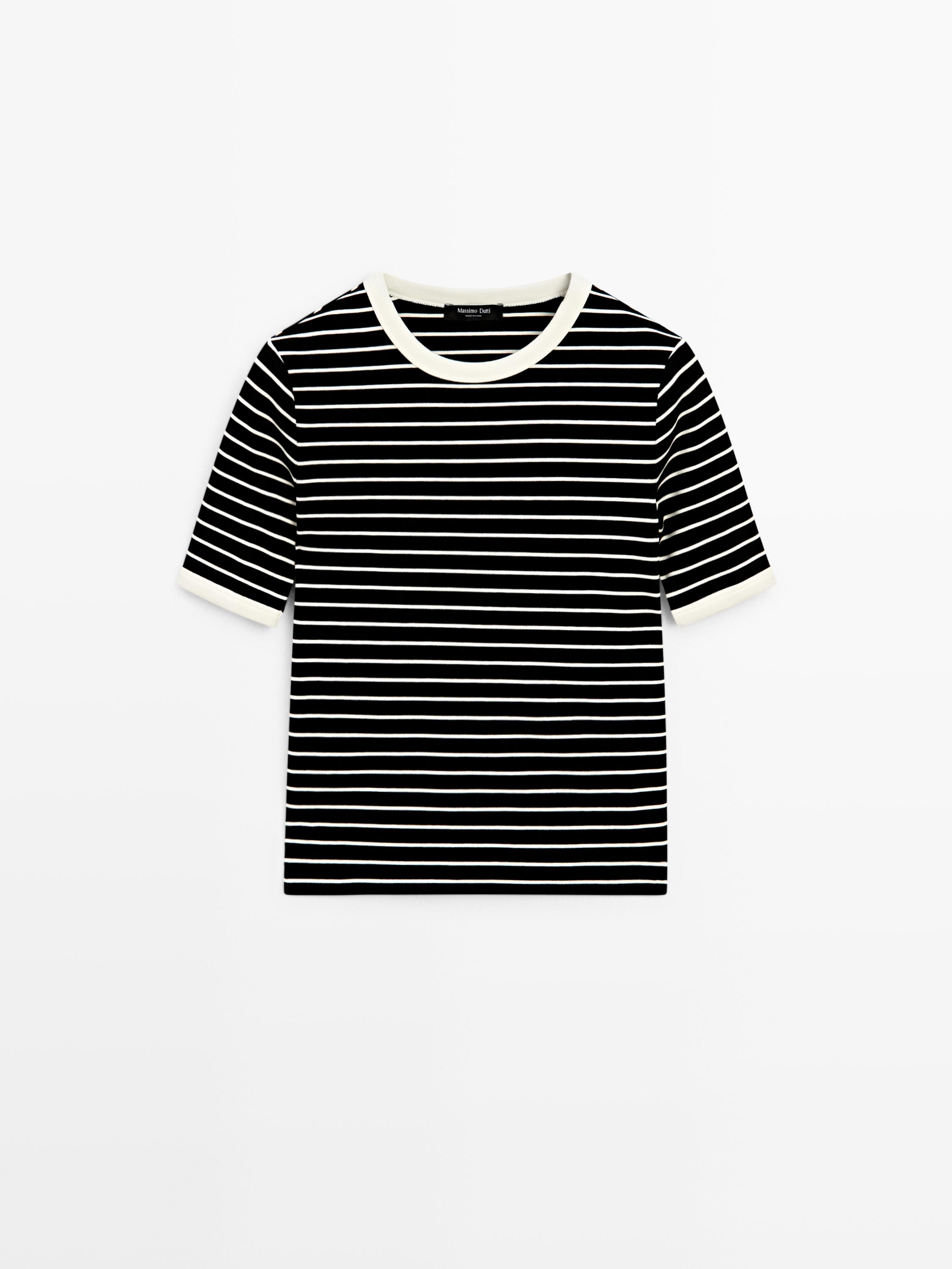 T-shirt à manches courtes à rayures contrastantes