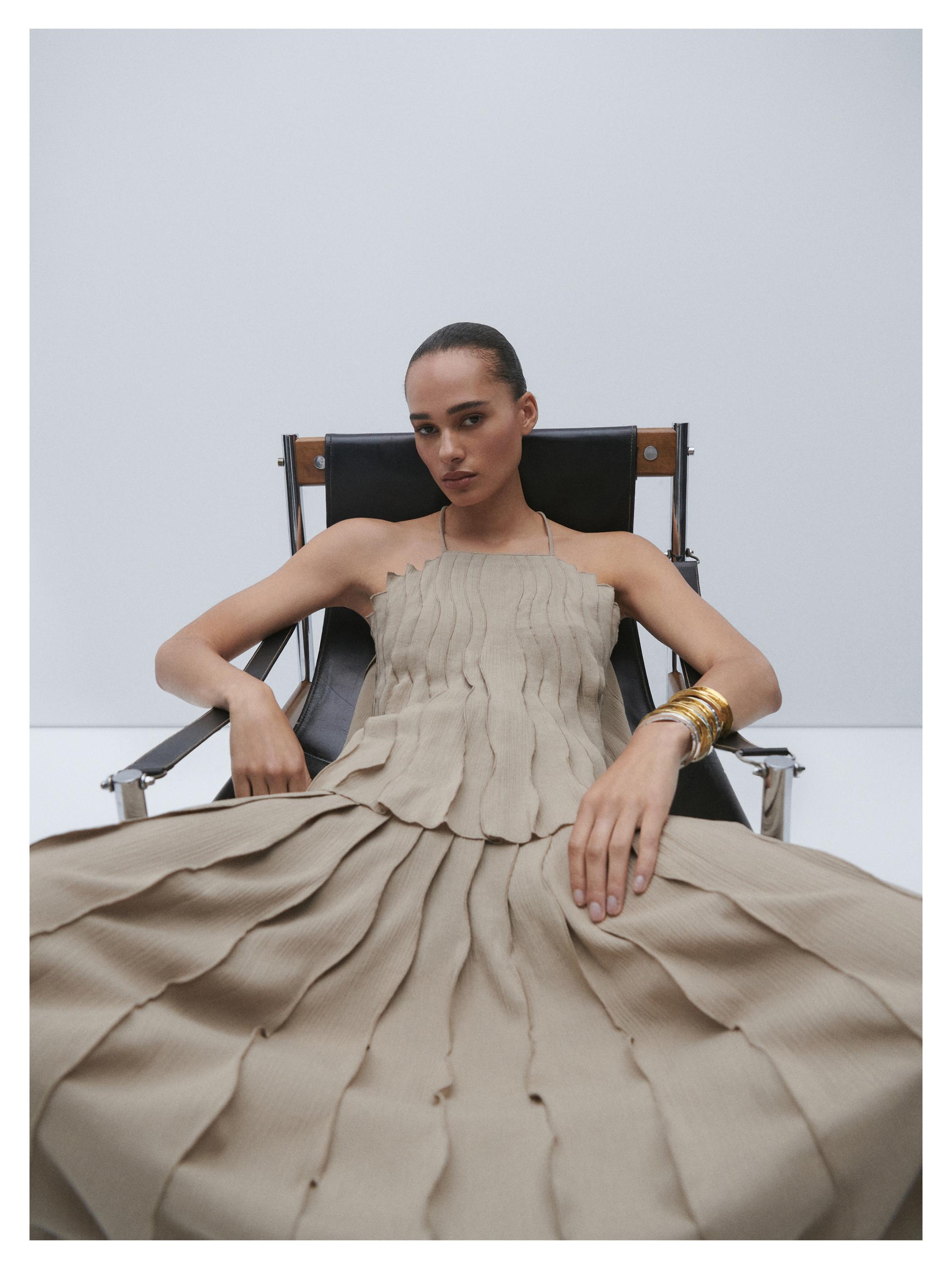 Wavy pleated midi skirt