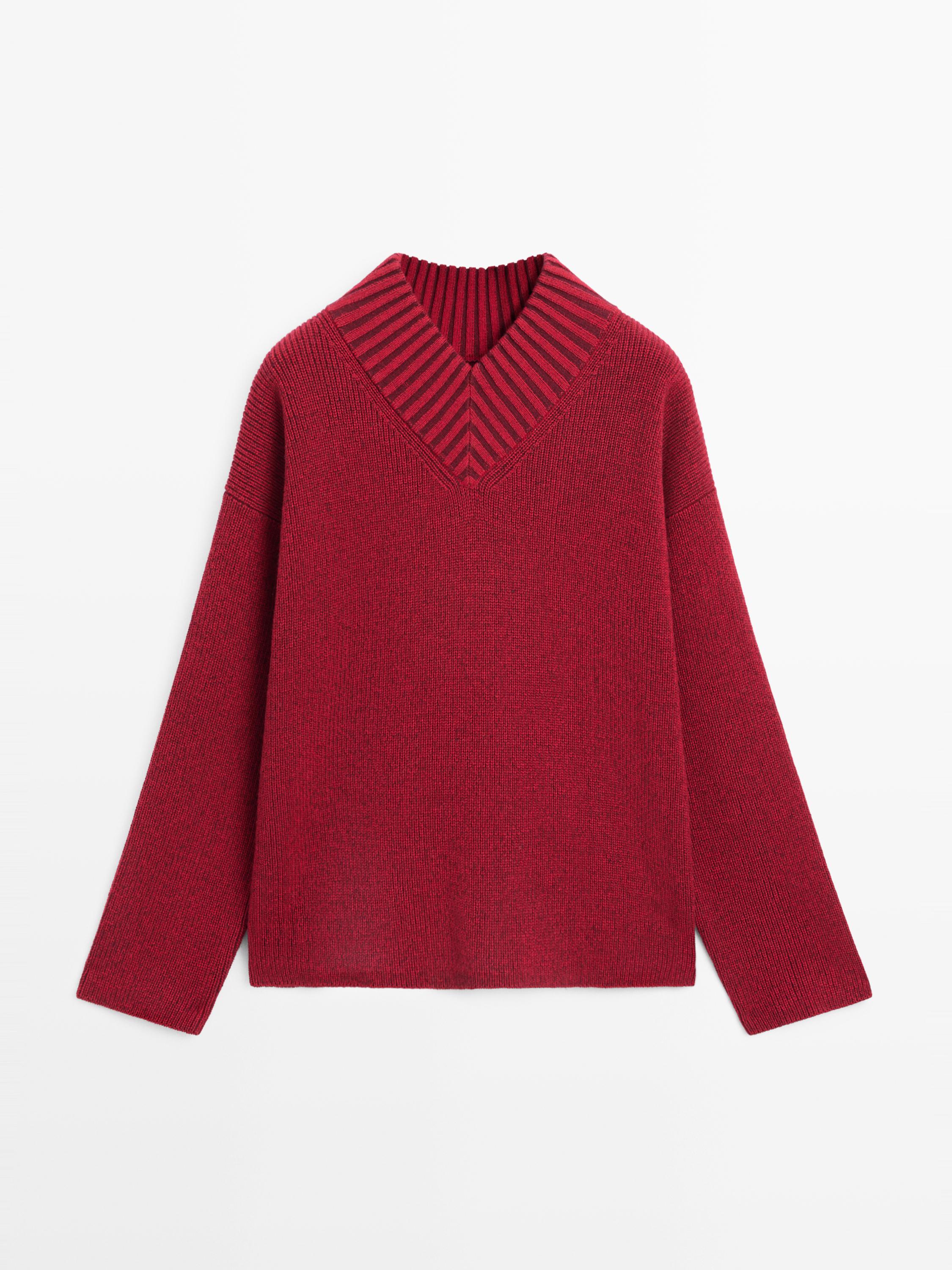 Knit wool blend sweater